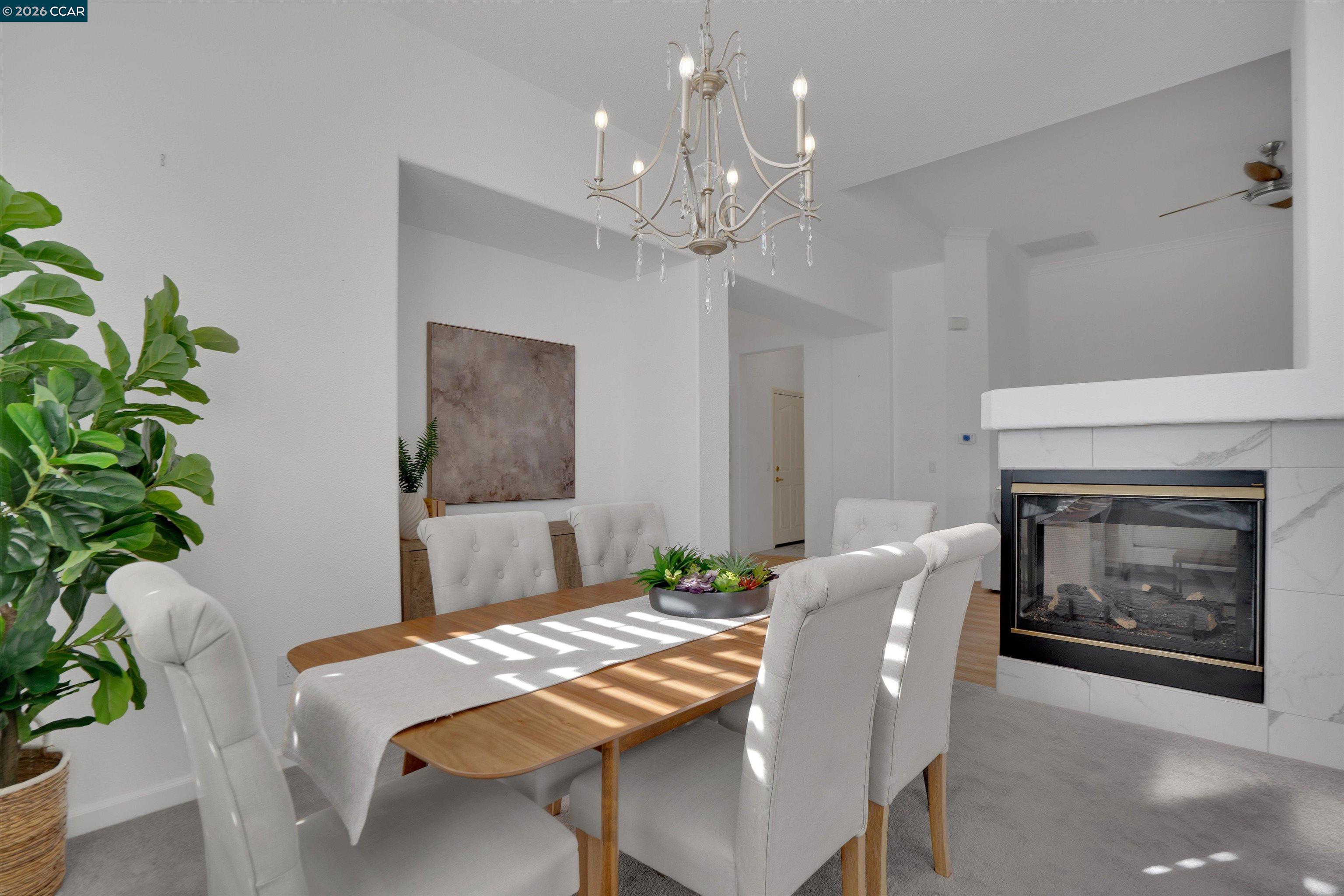 1524 Bismarck Ln