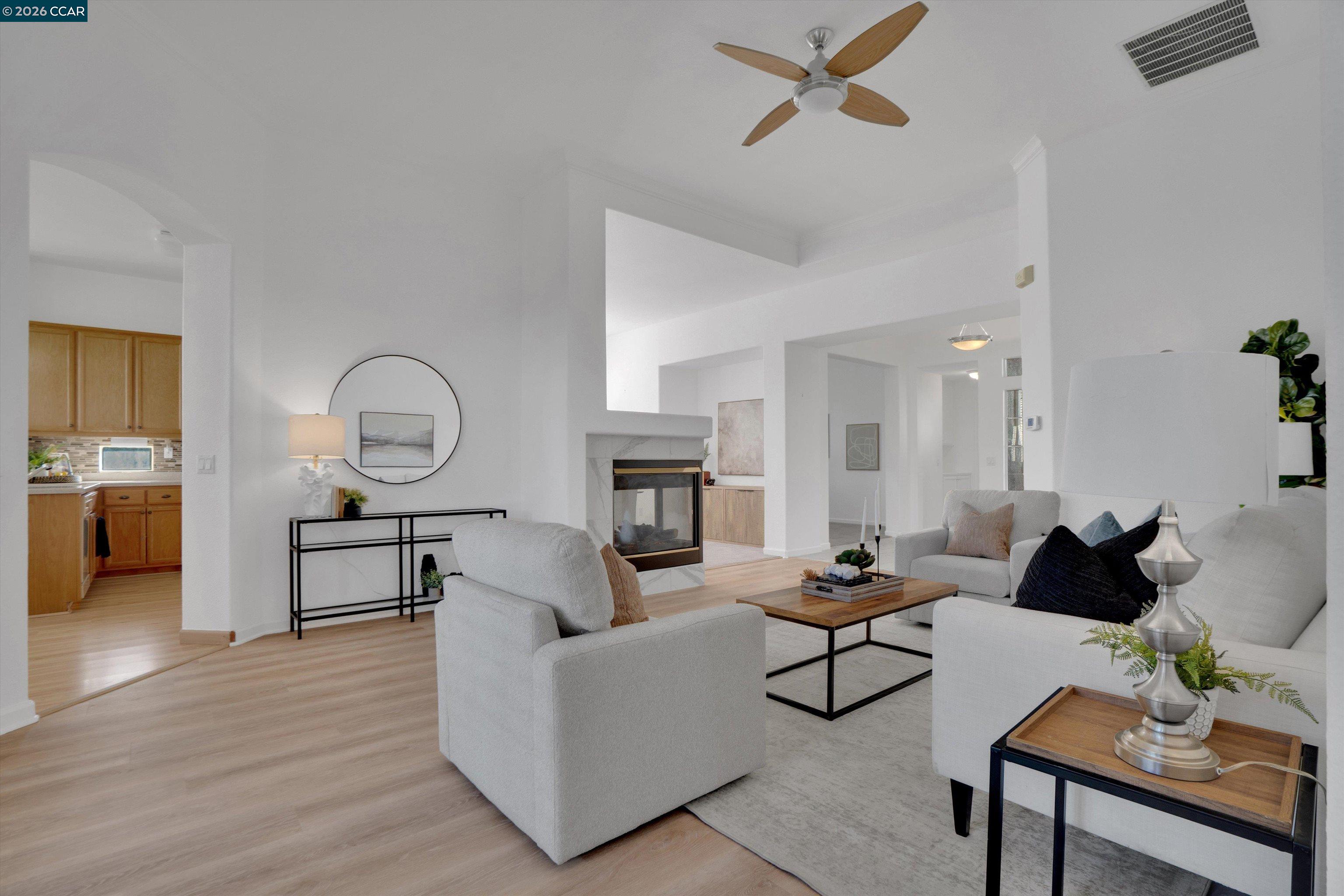 1524 Bismarck Ln