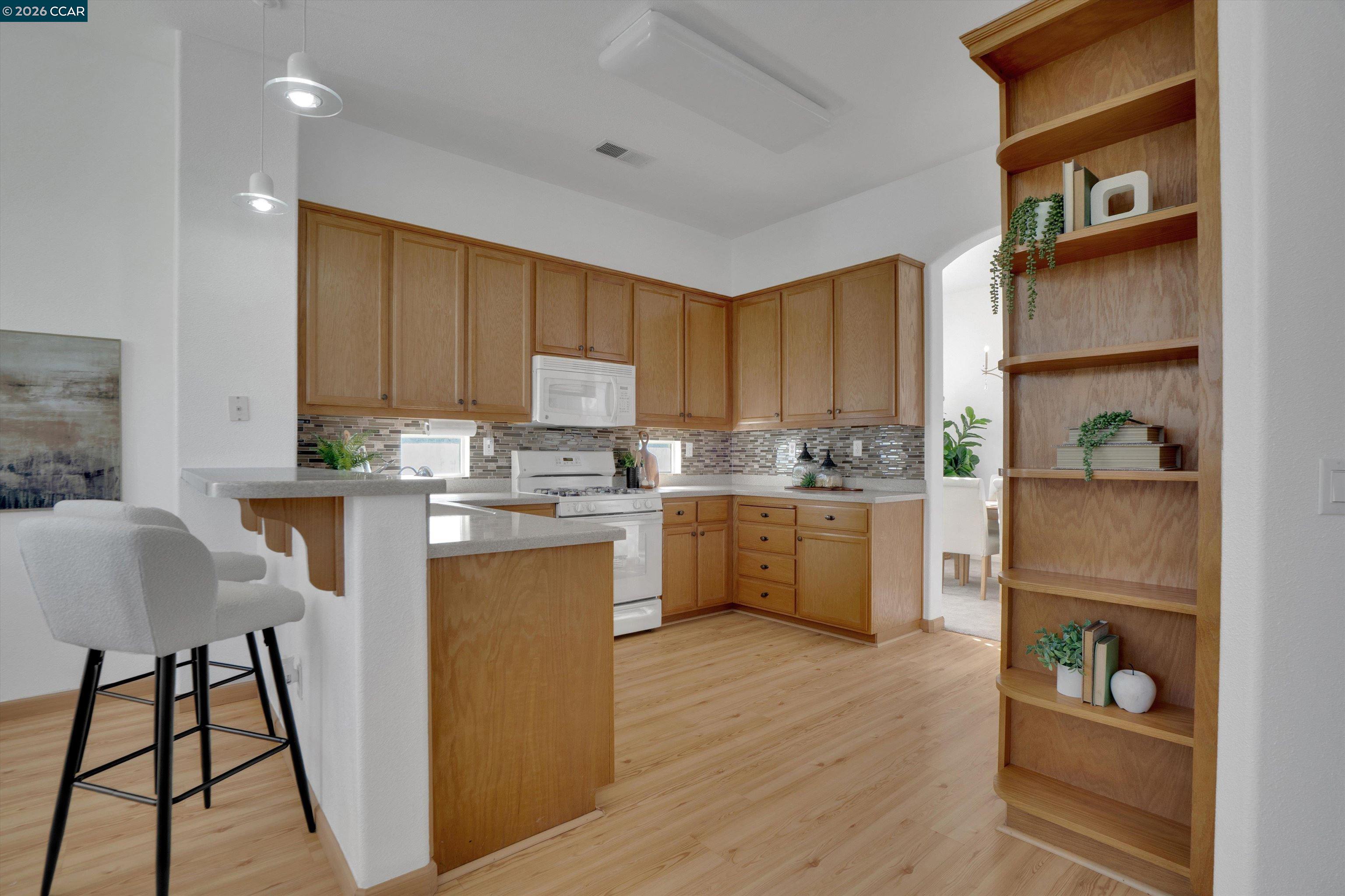 1524 Bismarck Ln
