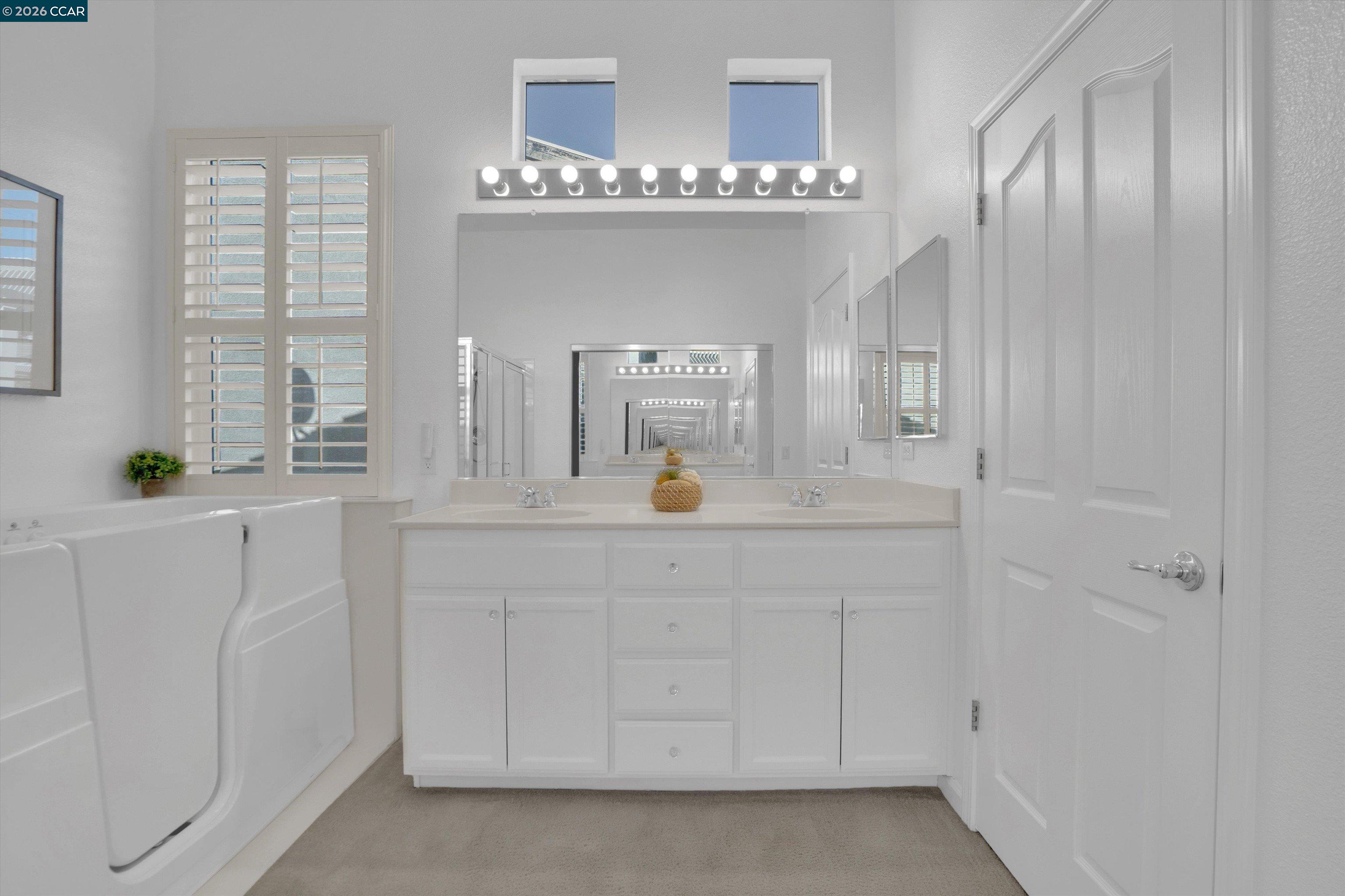 1524 Bismarck Ln