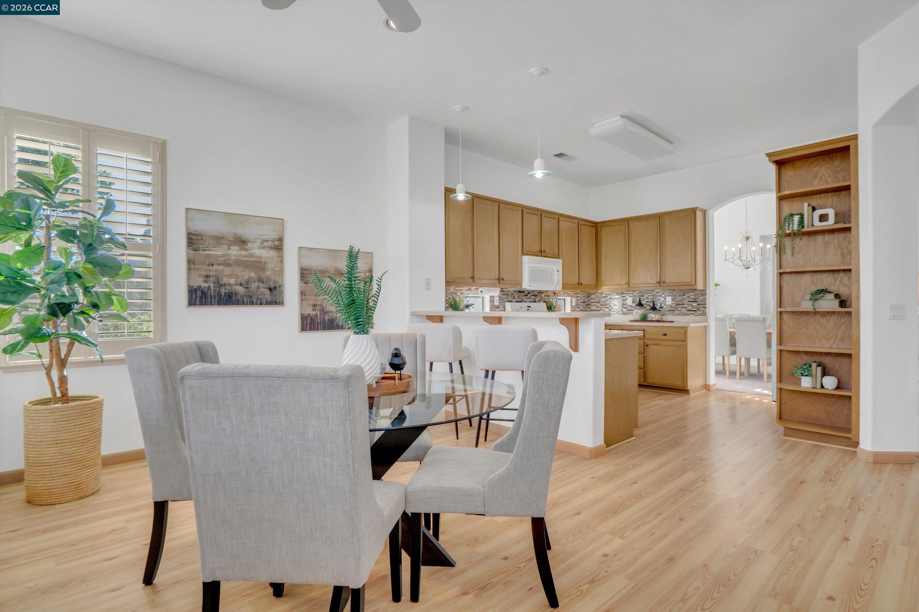 1524 Bismarck Ln
