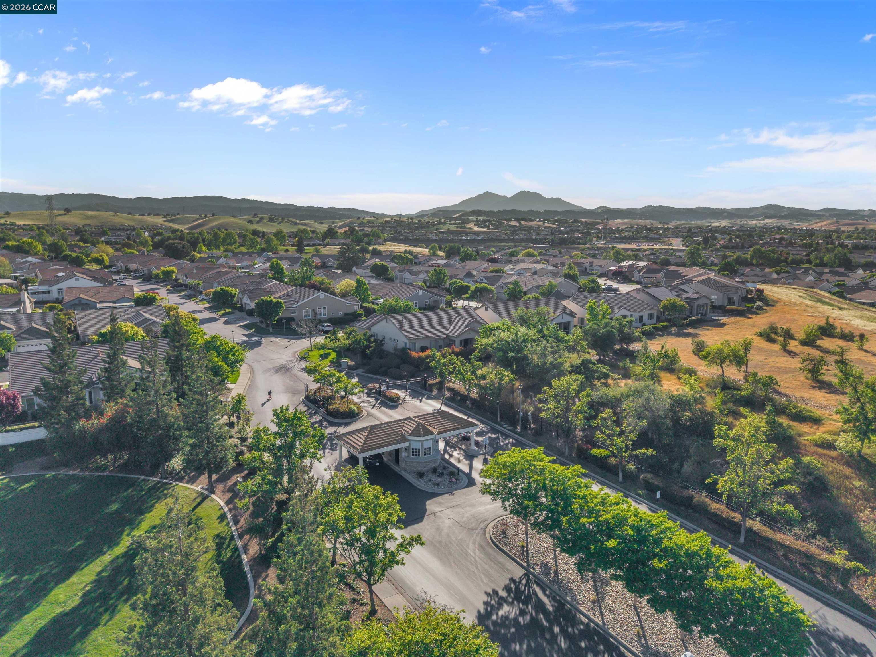 1524 Bismarck Ln