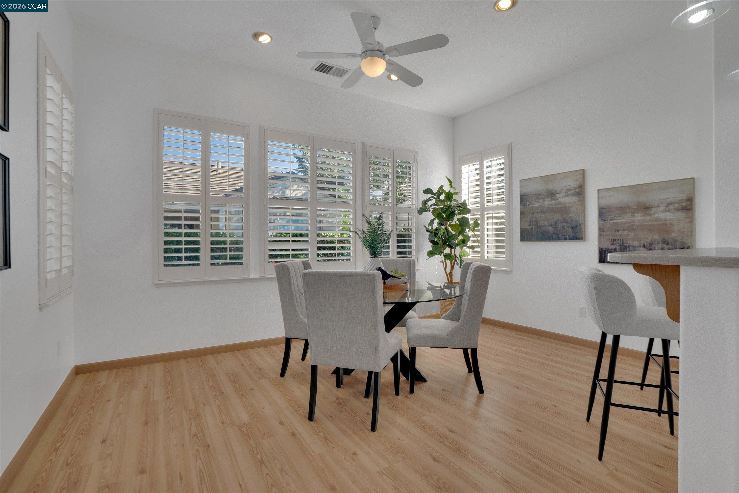 1524 Bismarck Ln