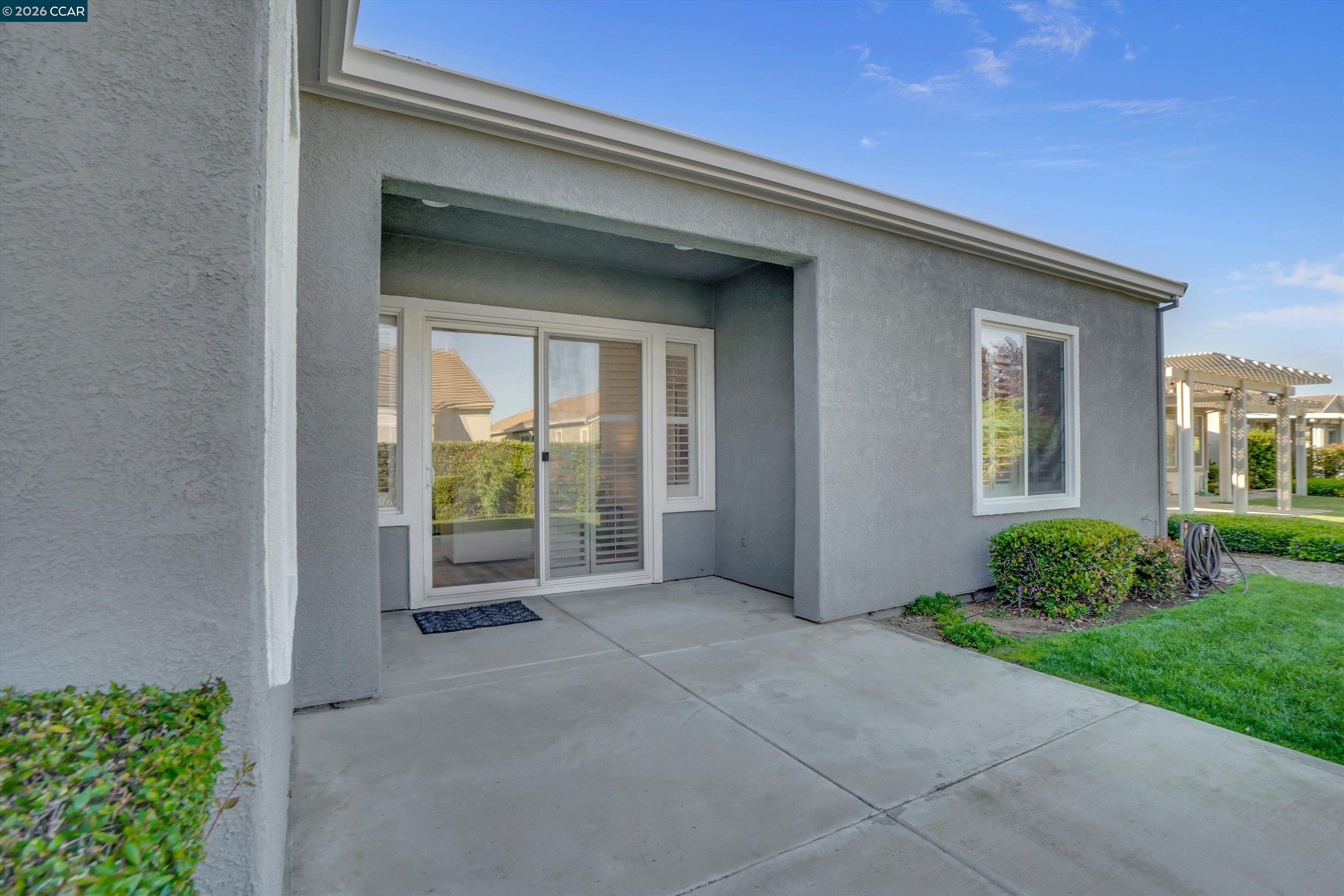 1524 Bismarck Ln