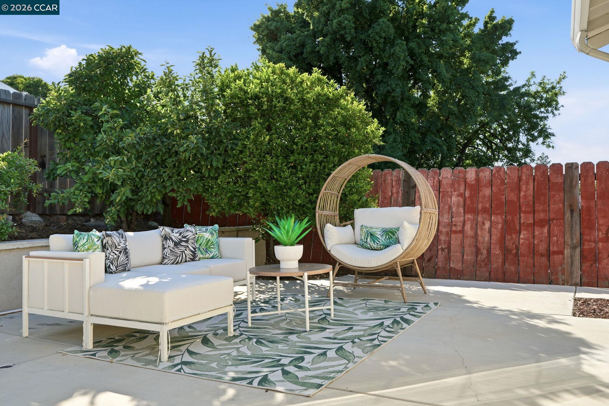 2313 Panoramic Dr