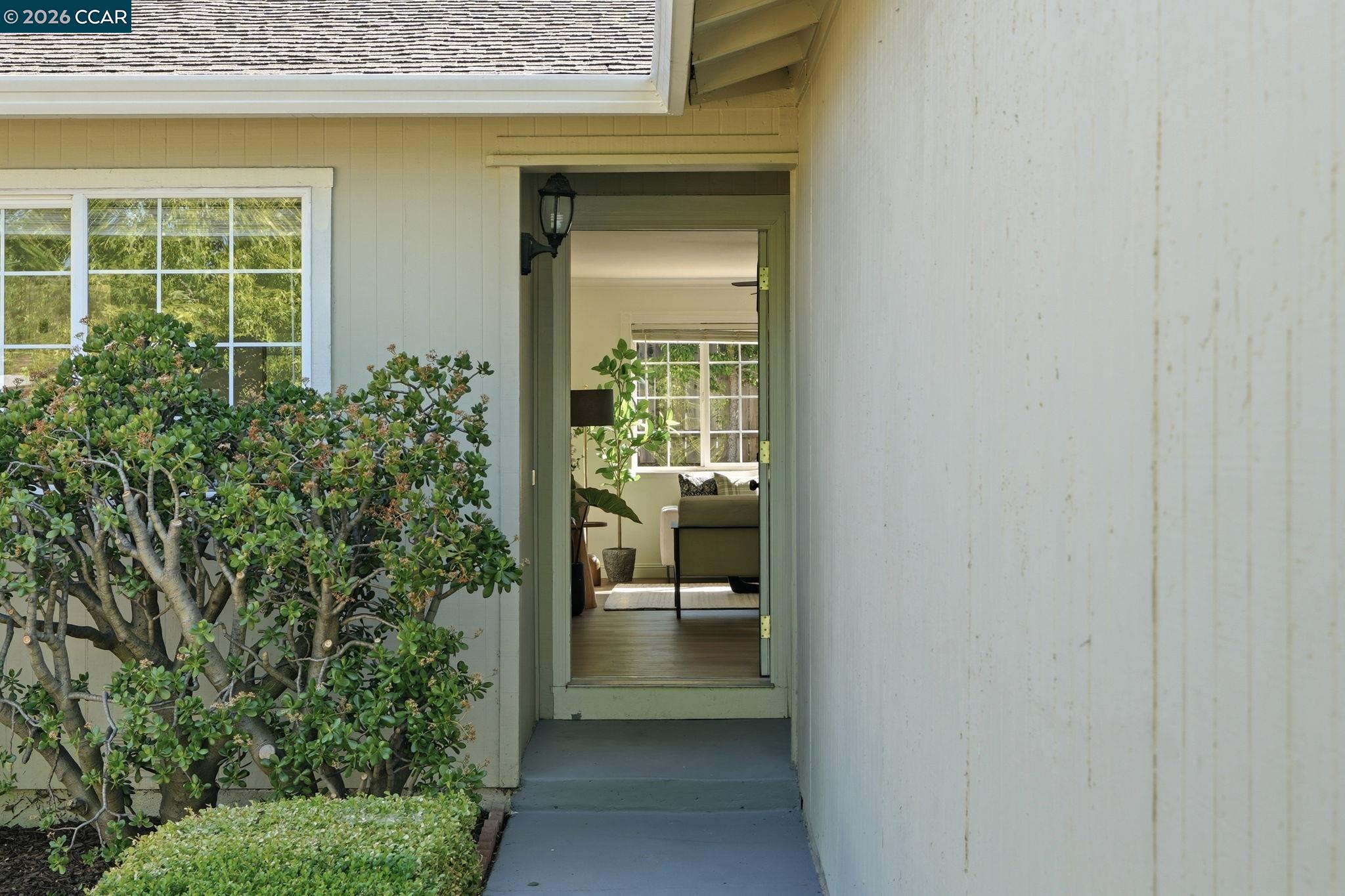 2313 Panoramic Dr