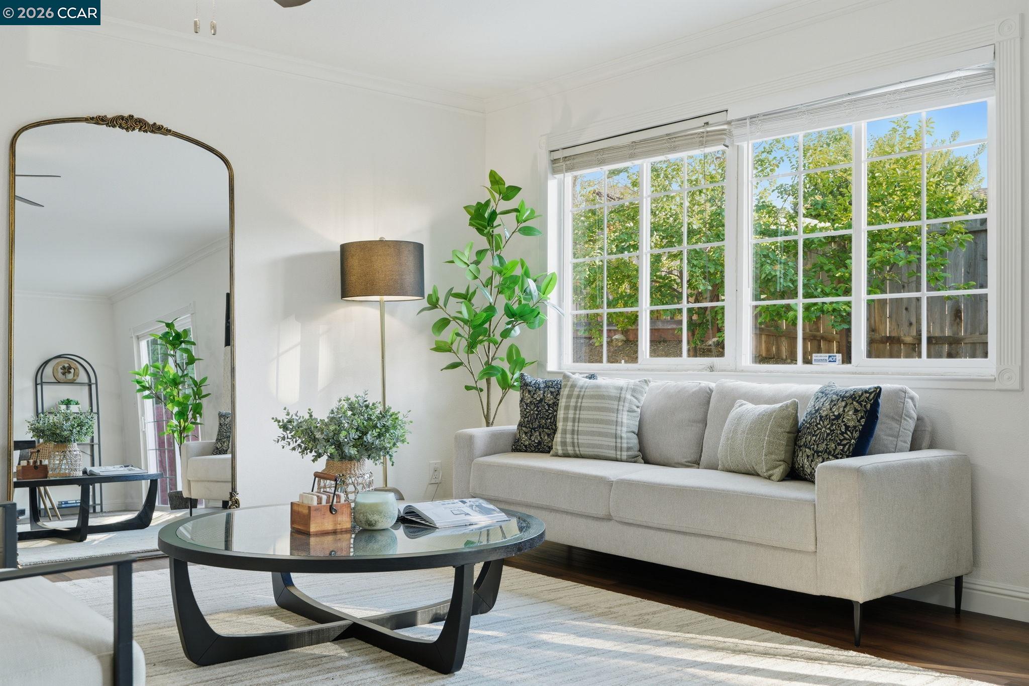 2313 Panoramic Dr