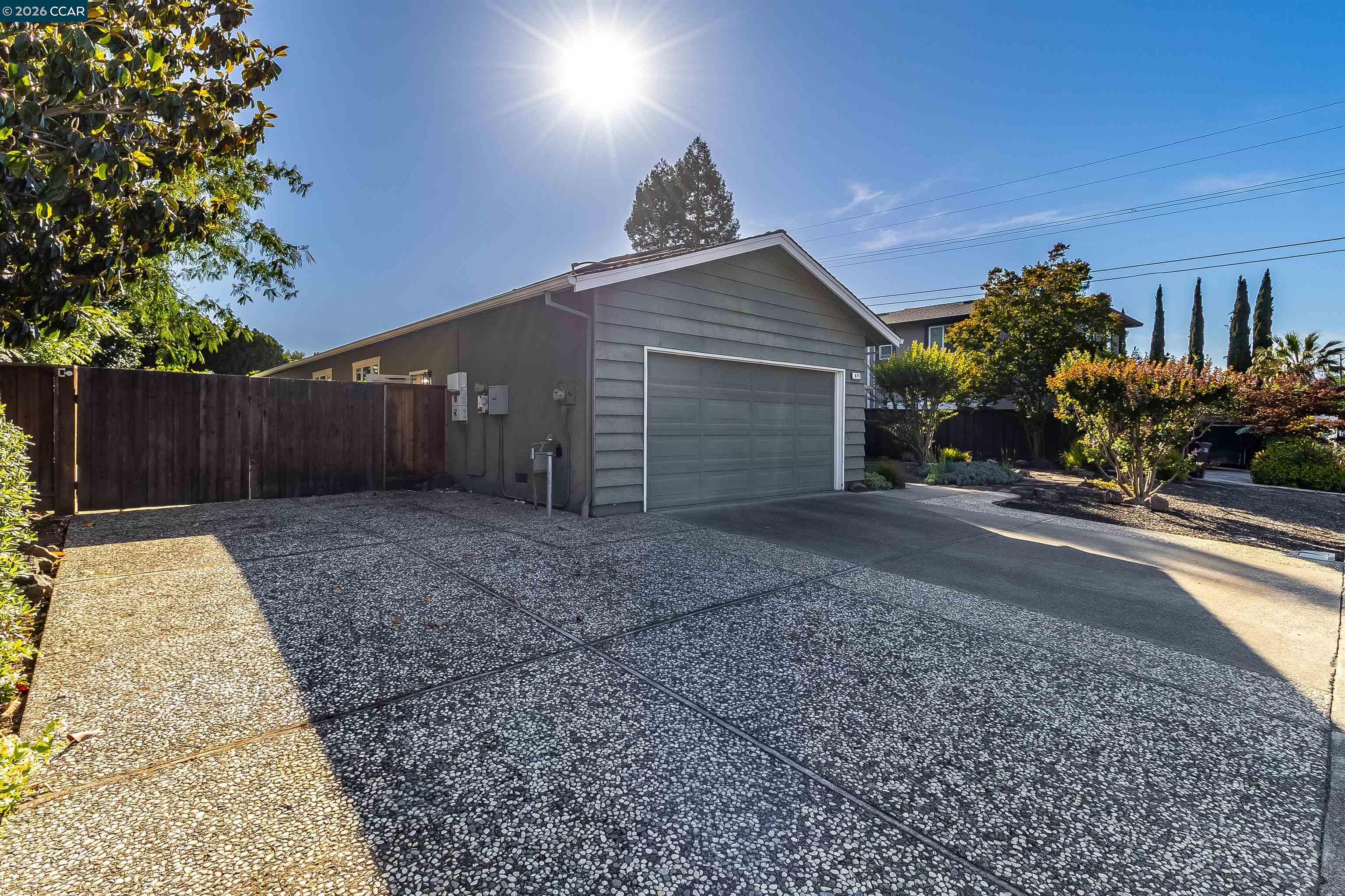 871 Litwin Dr