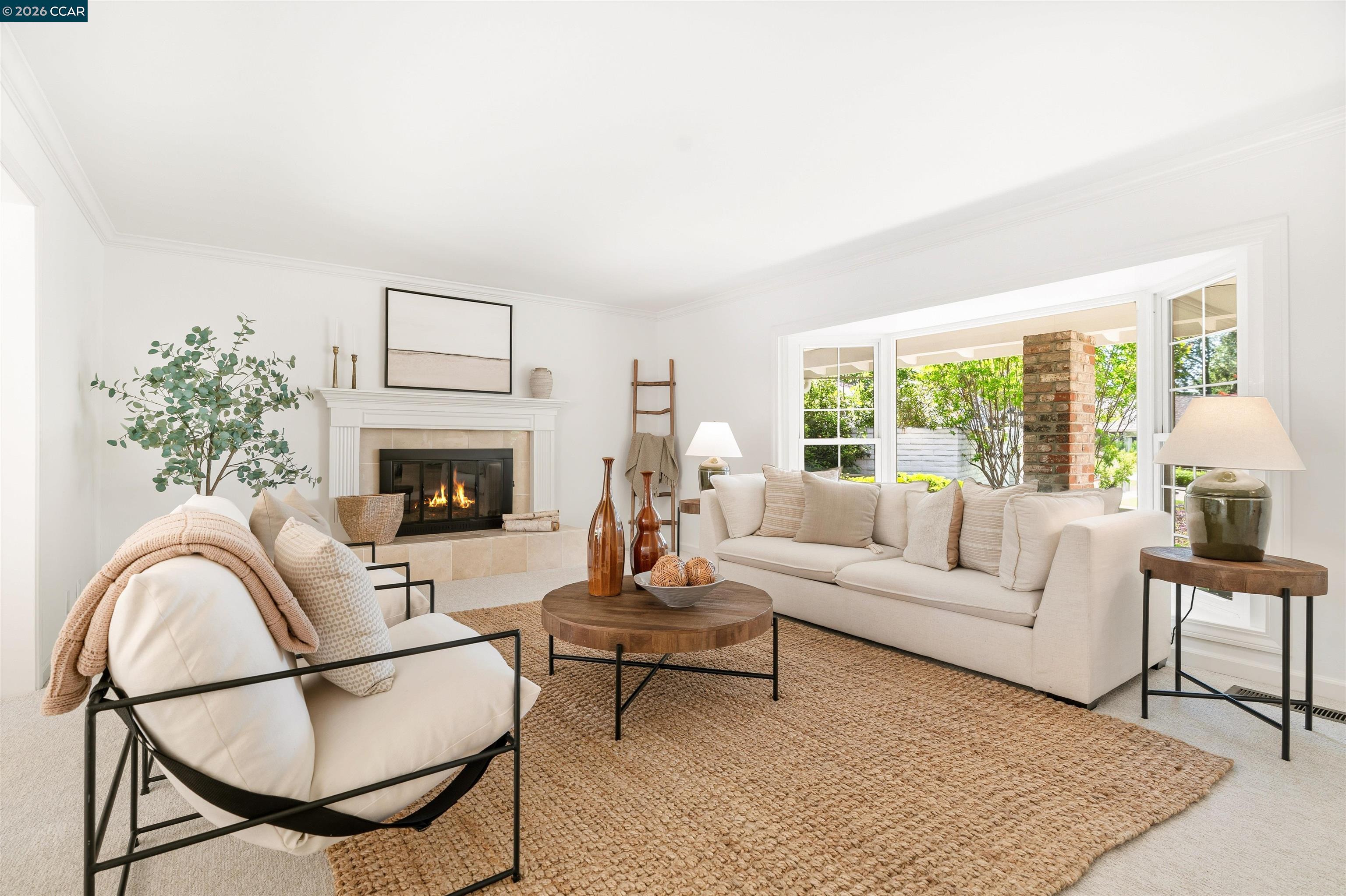 918 Cortina Ct