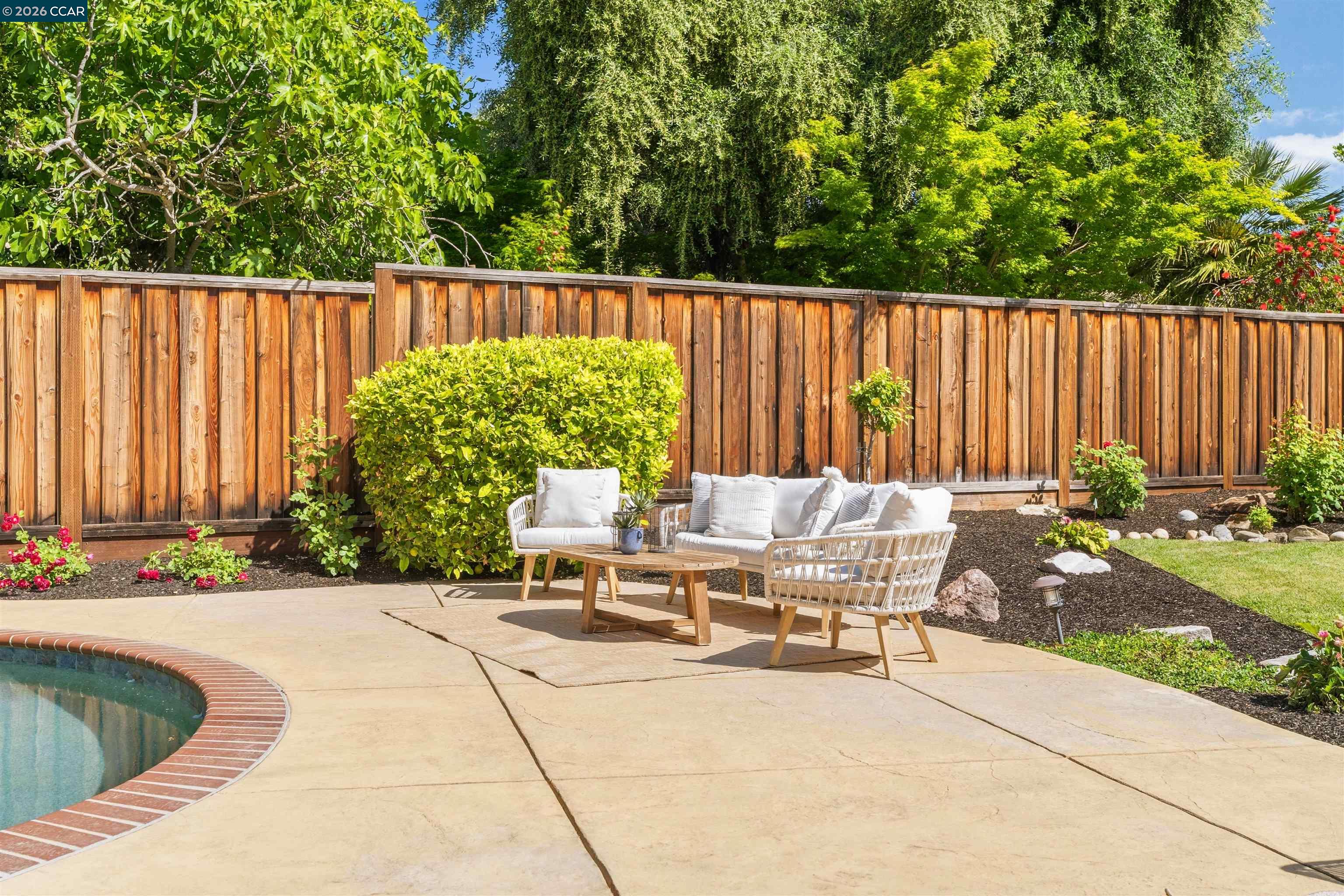 918 Cortina Ct