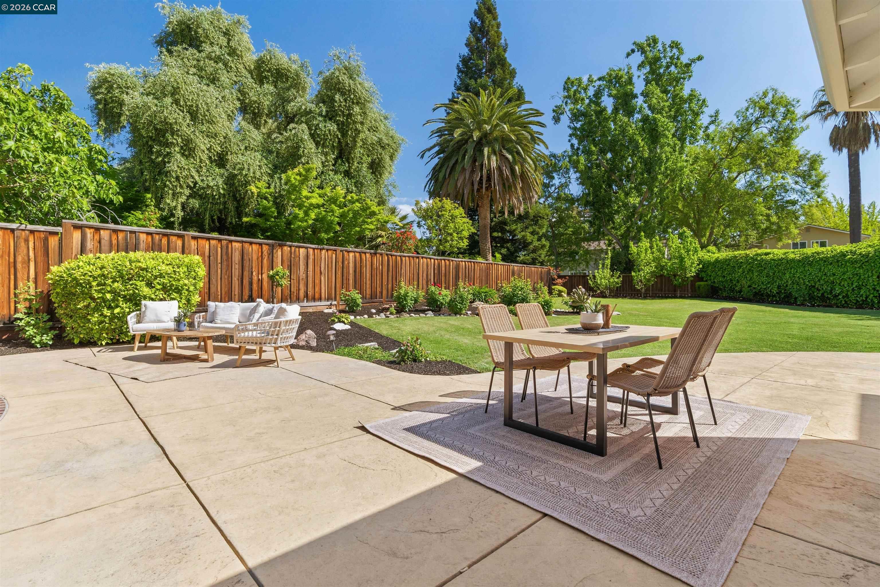 918 Cortina Ct