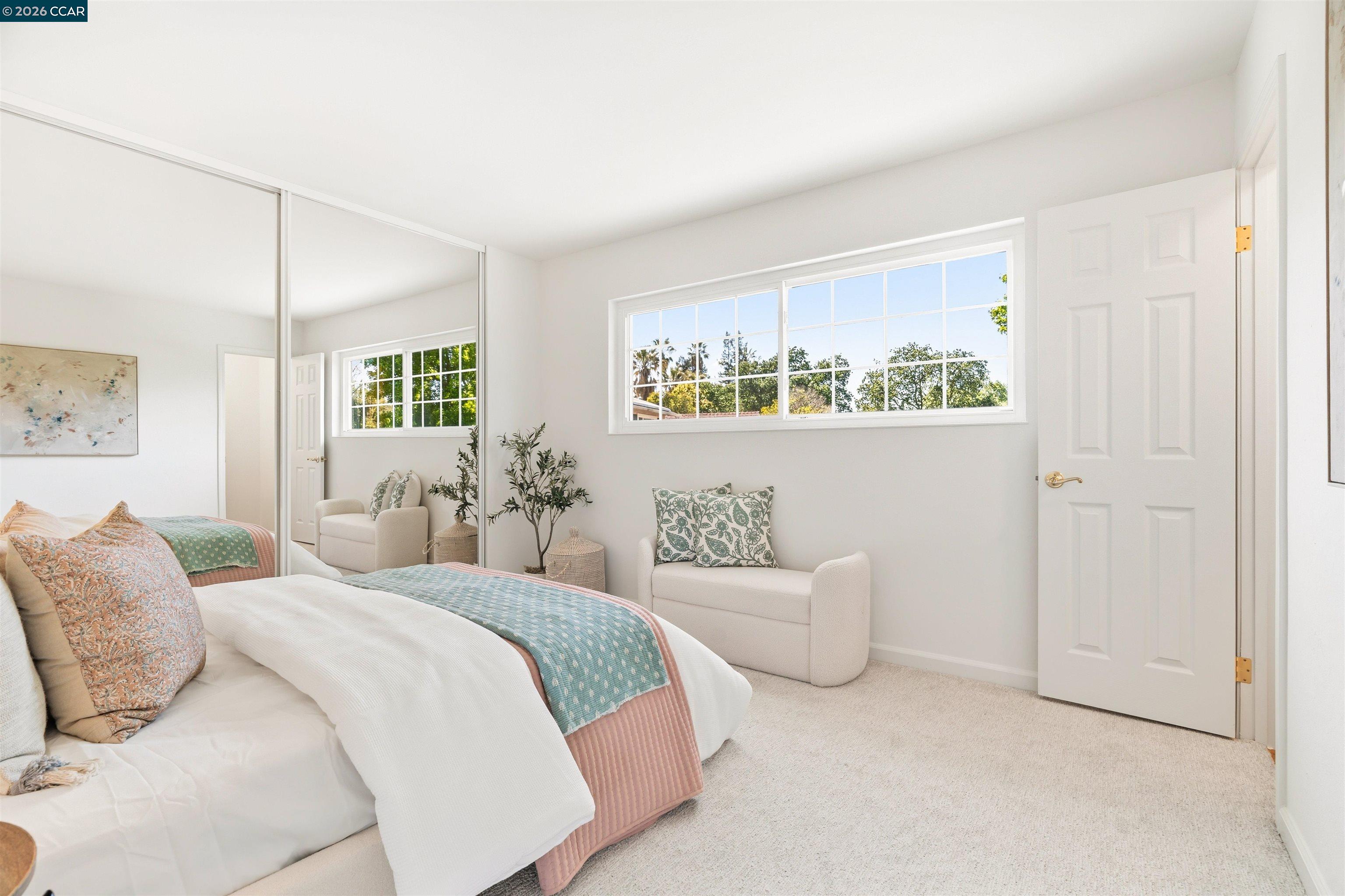 918 Cortina Ct