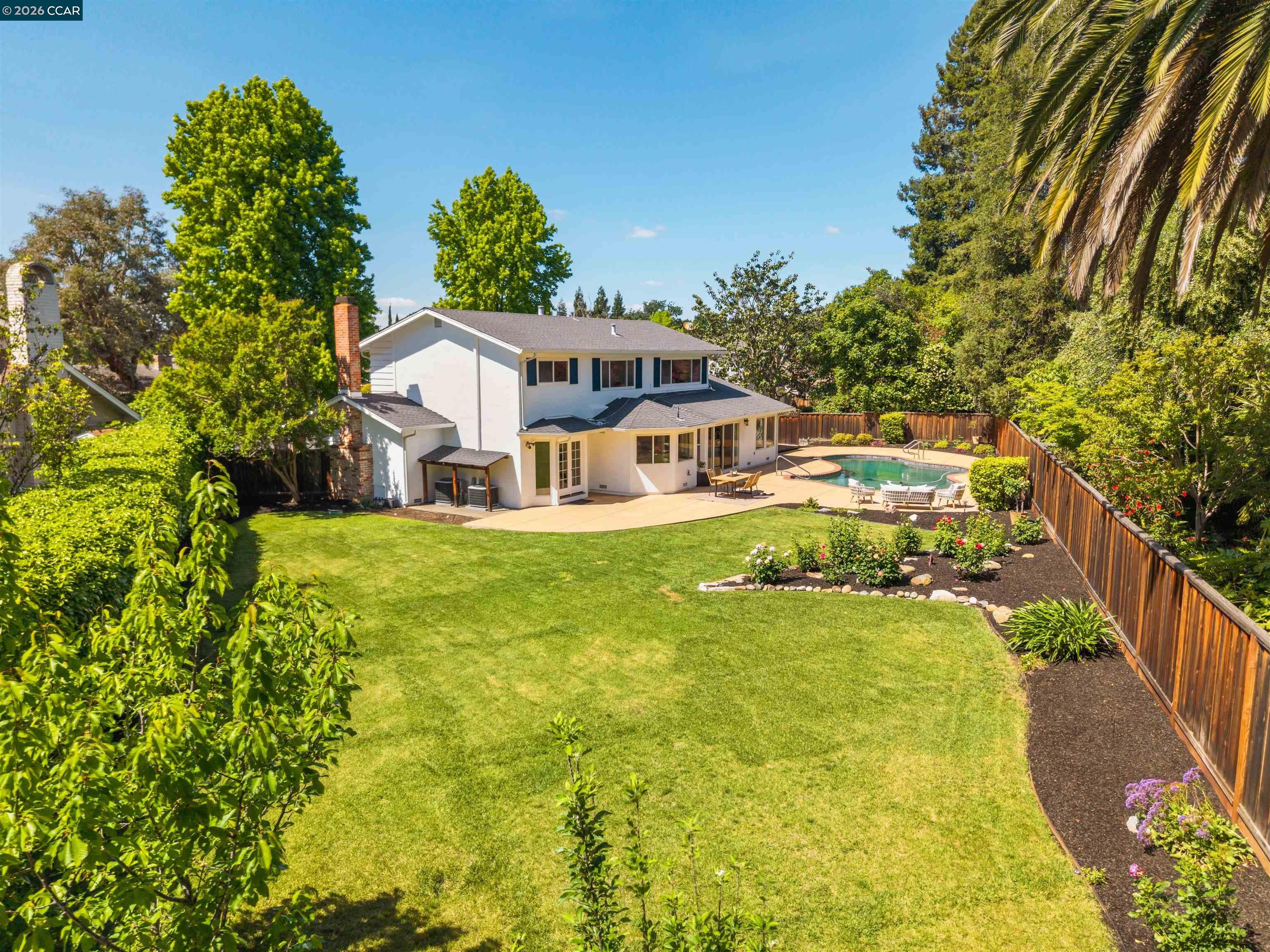 918 Cortina Ct