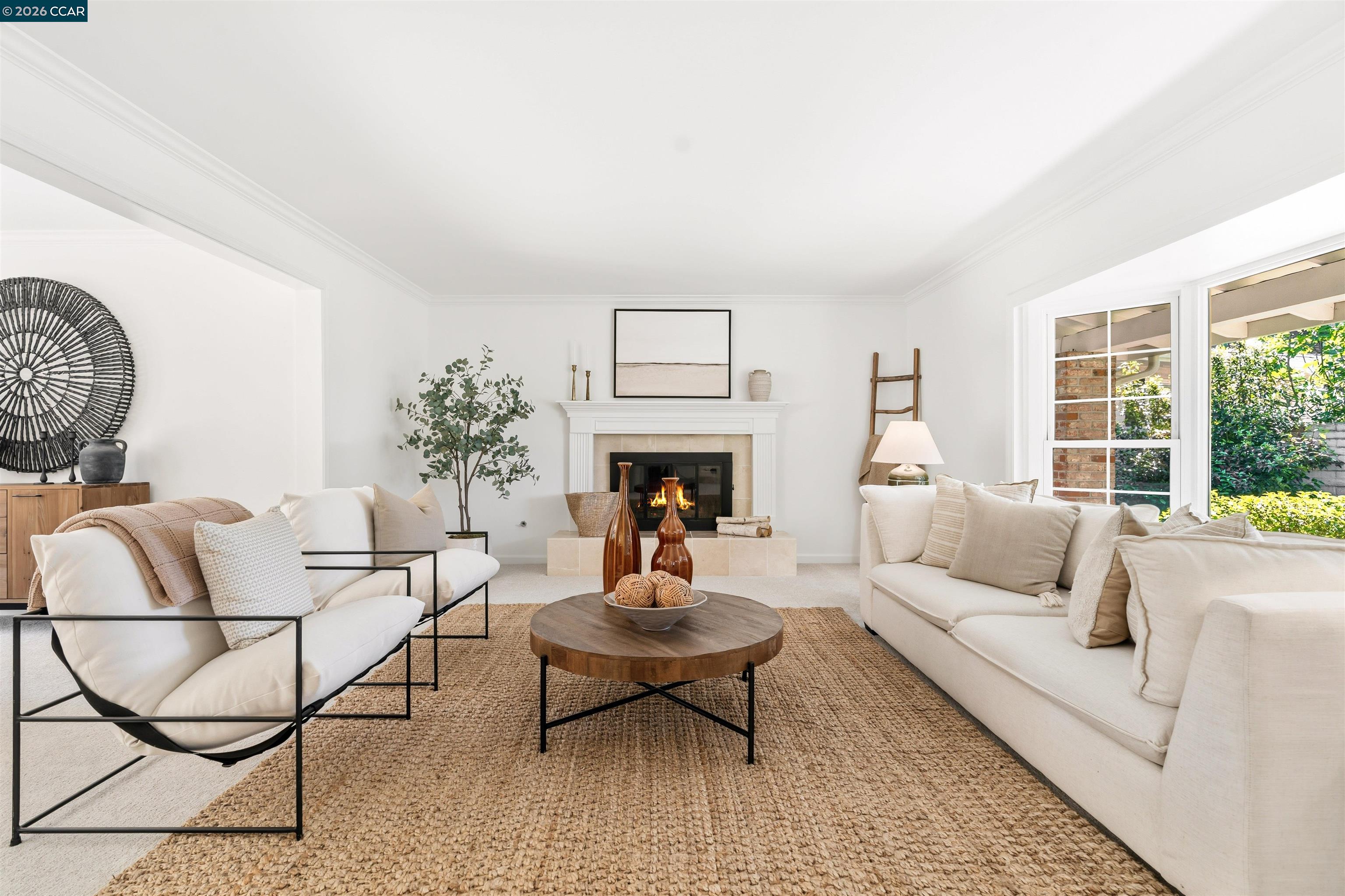 918 Cortina Ct