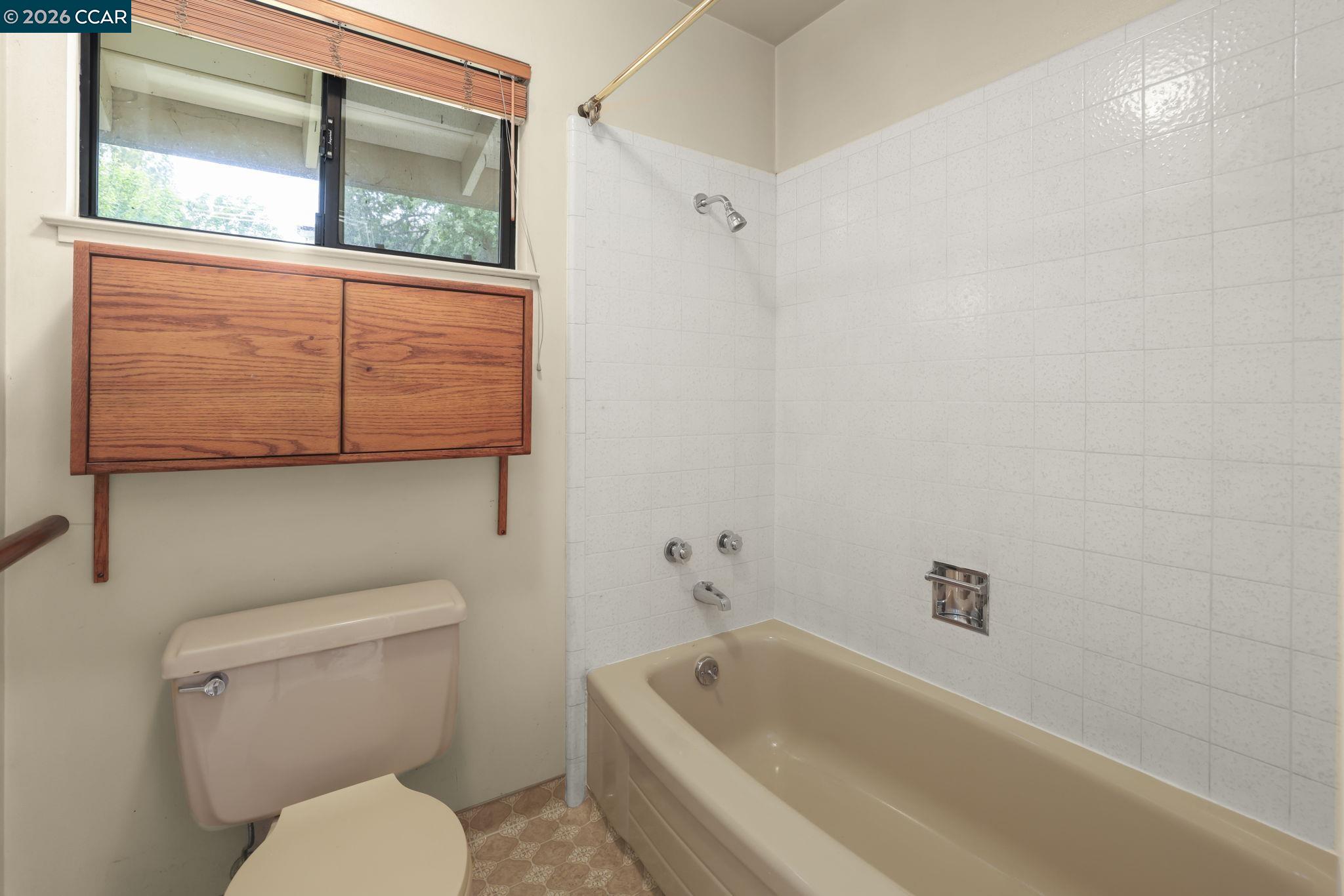 31 Oak Knoll Loop