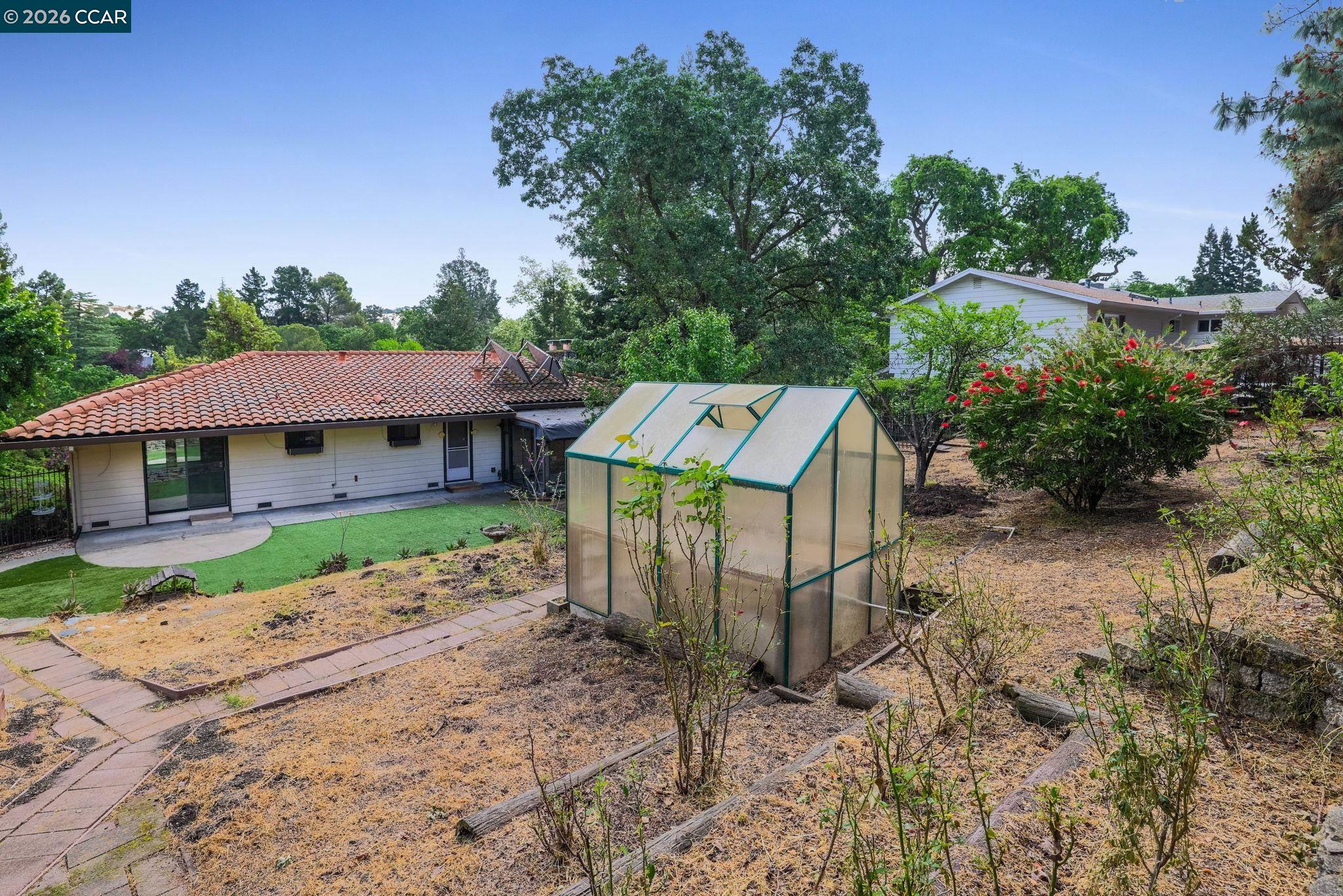 31 Oak Knoll Loop