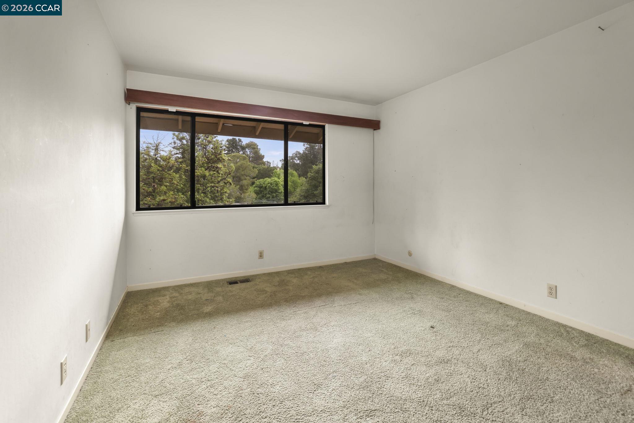 31 Oak Knoll Loop