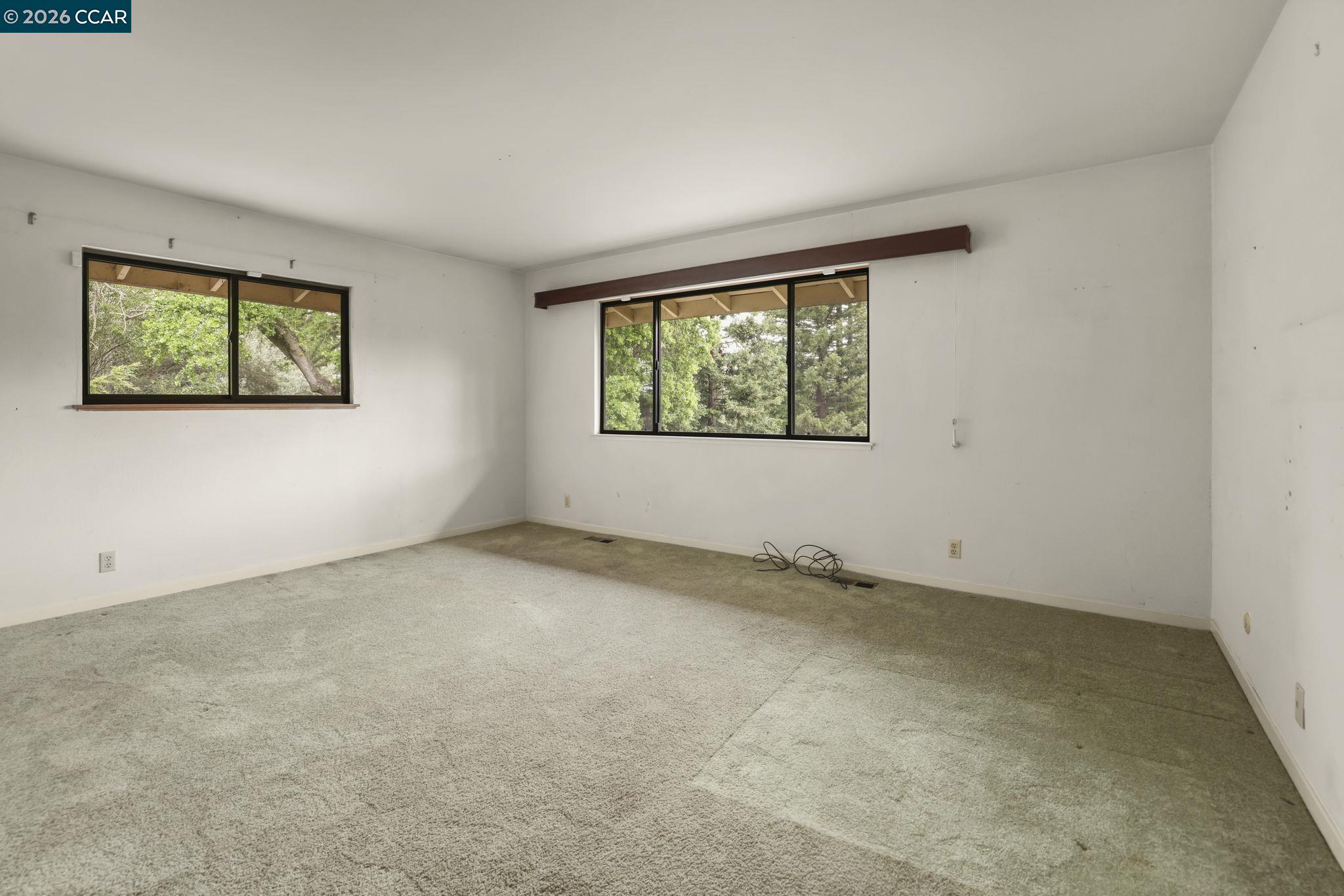 31 Oak Knoll Loop