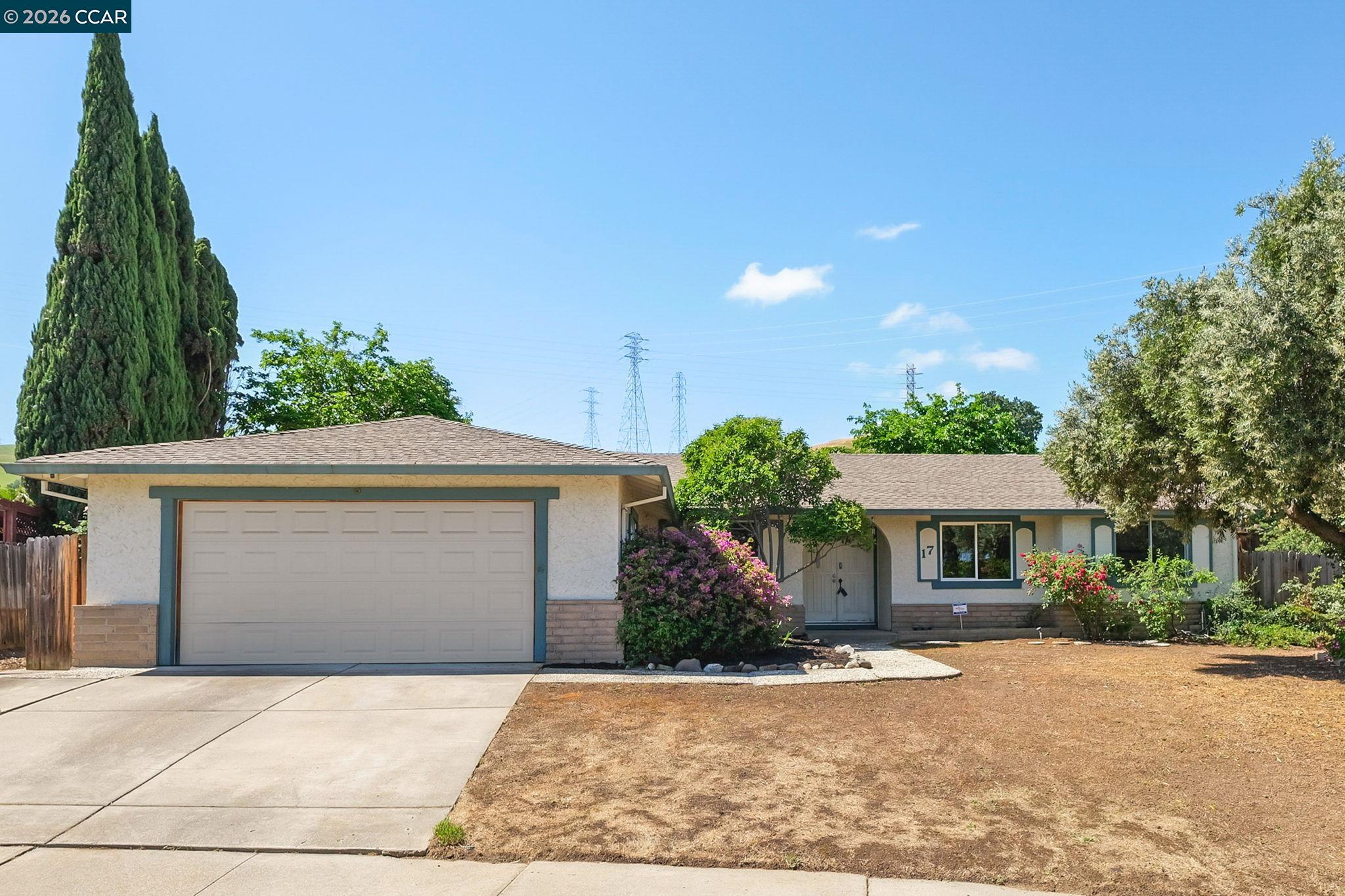 17 Kingswood Dr
