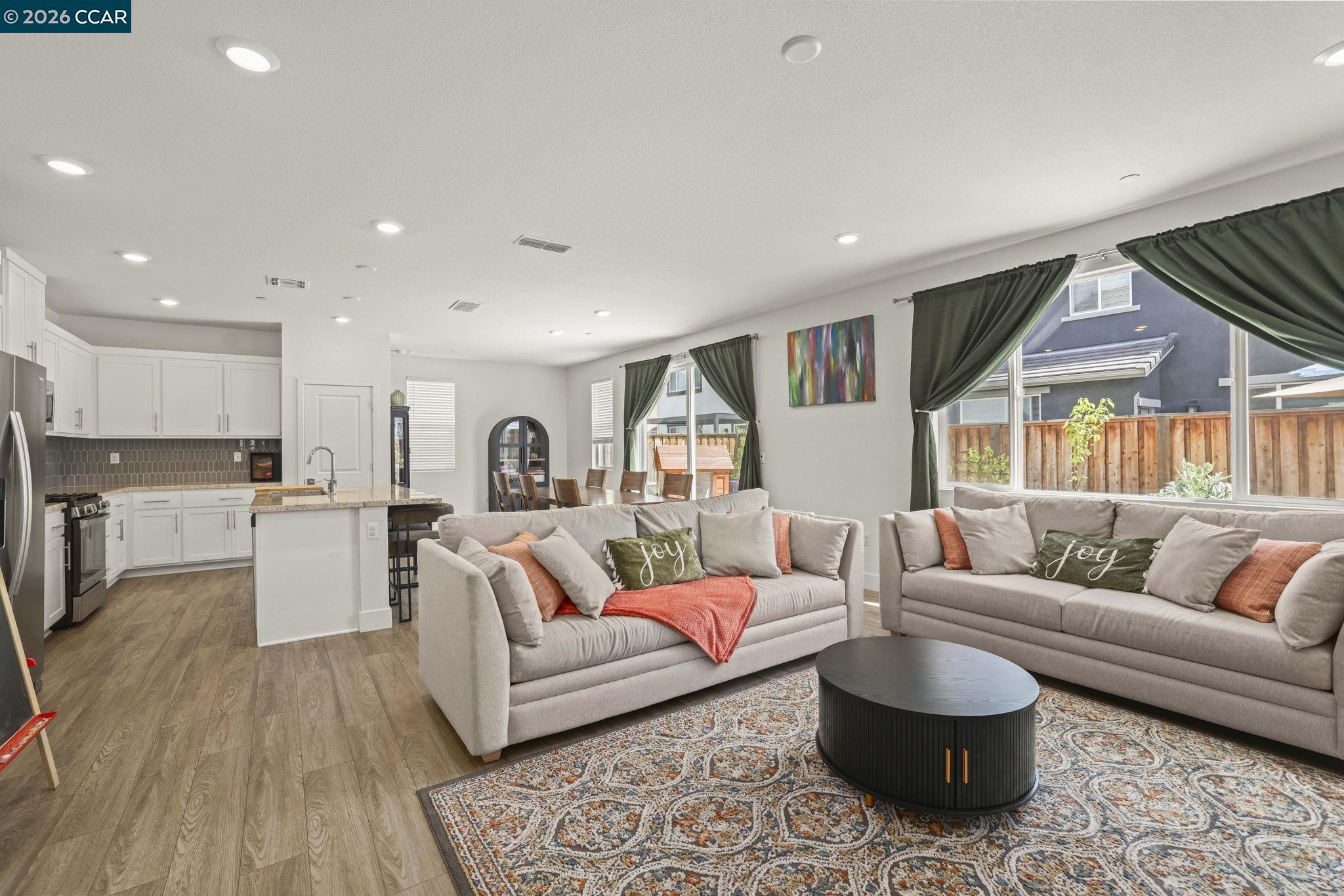 122 Granite Way
