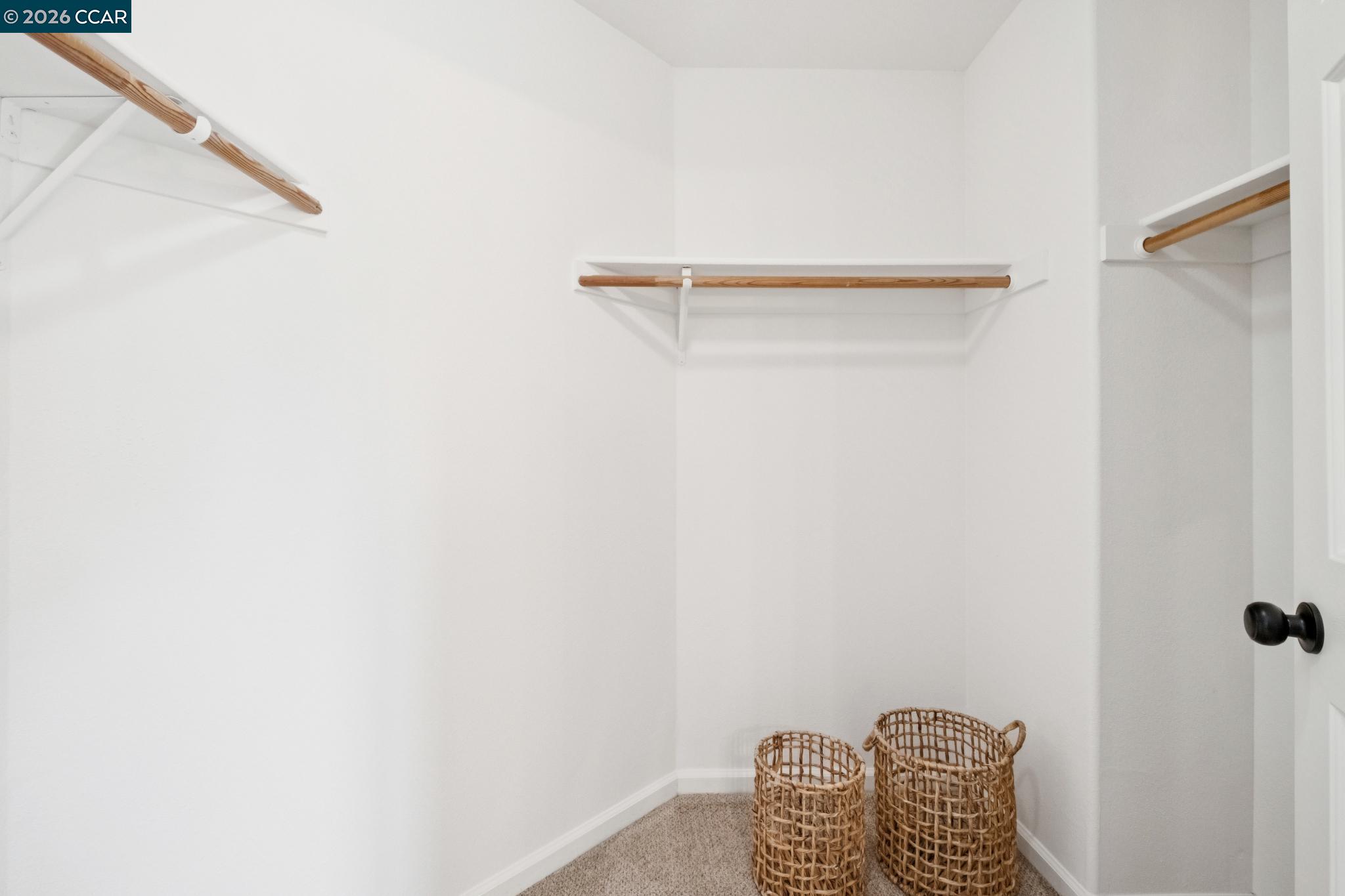 1275 Oakshire Ct