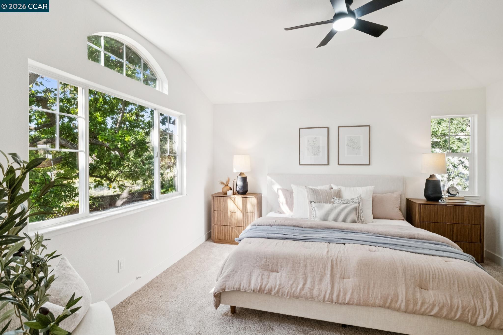 1275 Oakshire Ct