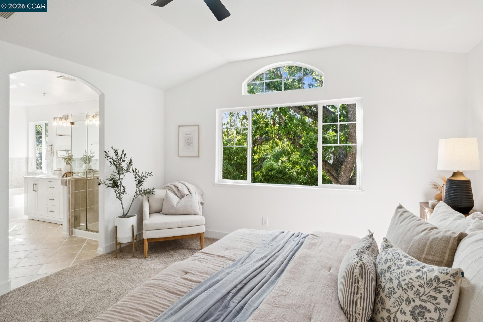 1275 Oakshire Ct