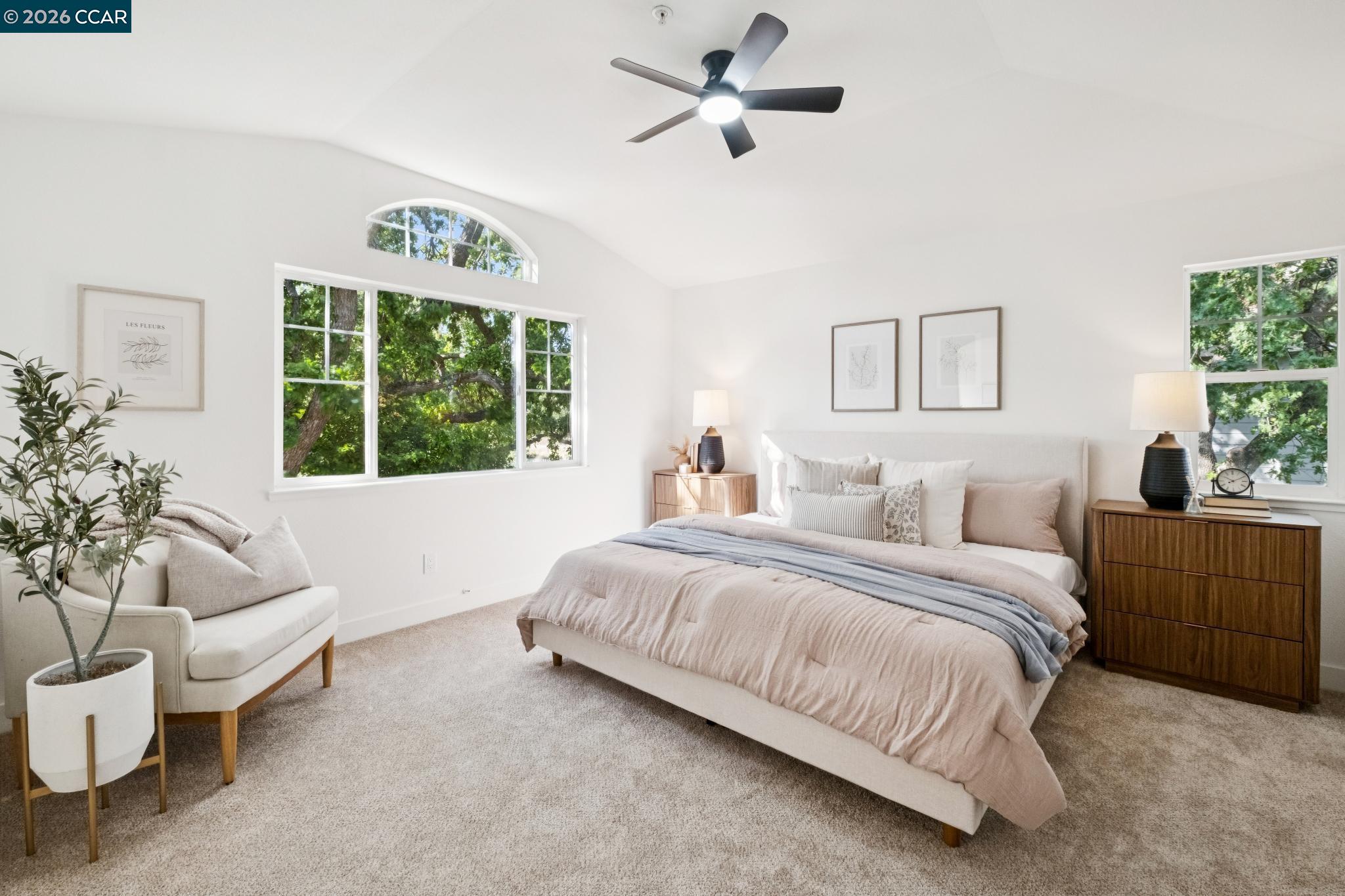 1275 Oakshire Ct
