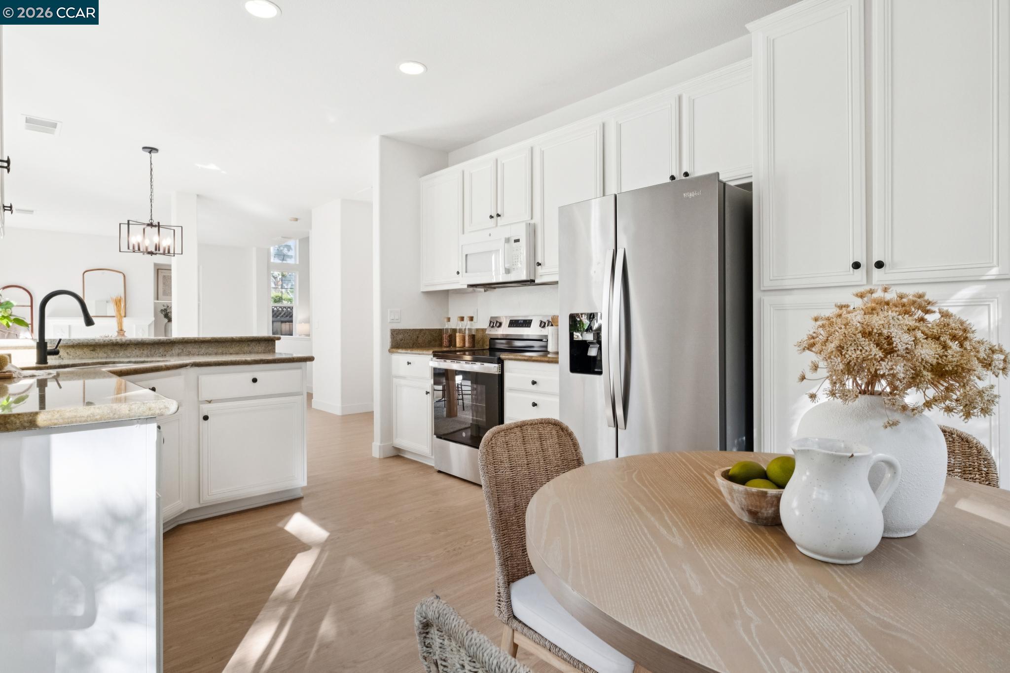 1275 Oakshire Ct