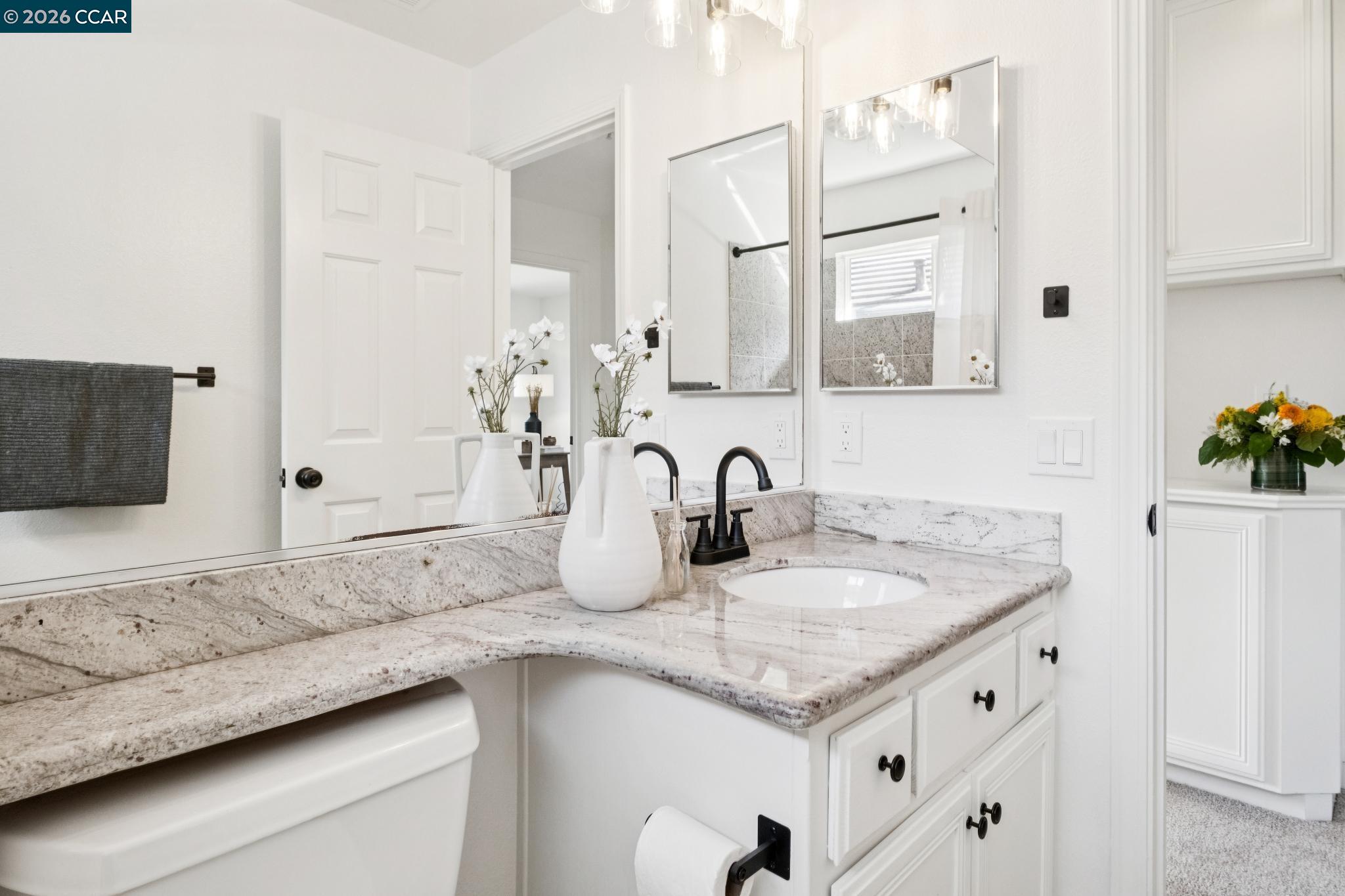 1275 Oakshire Ct