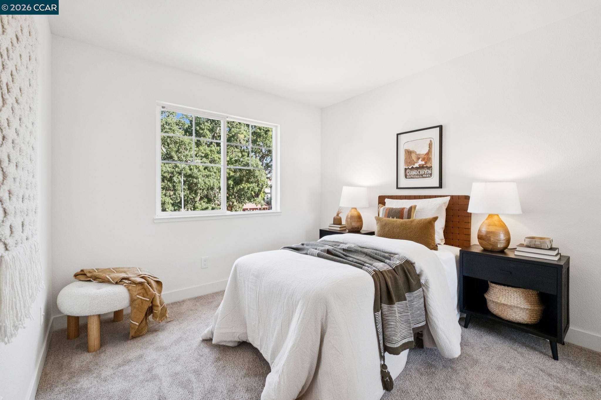 1275 Oakshire Ct