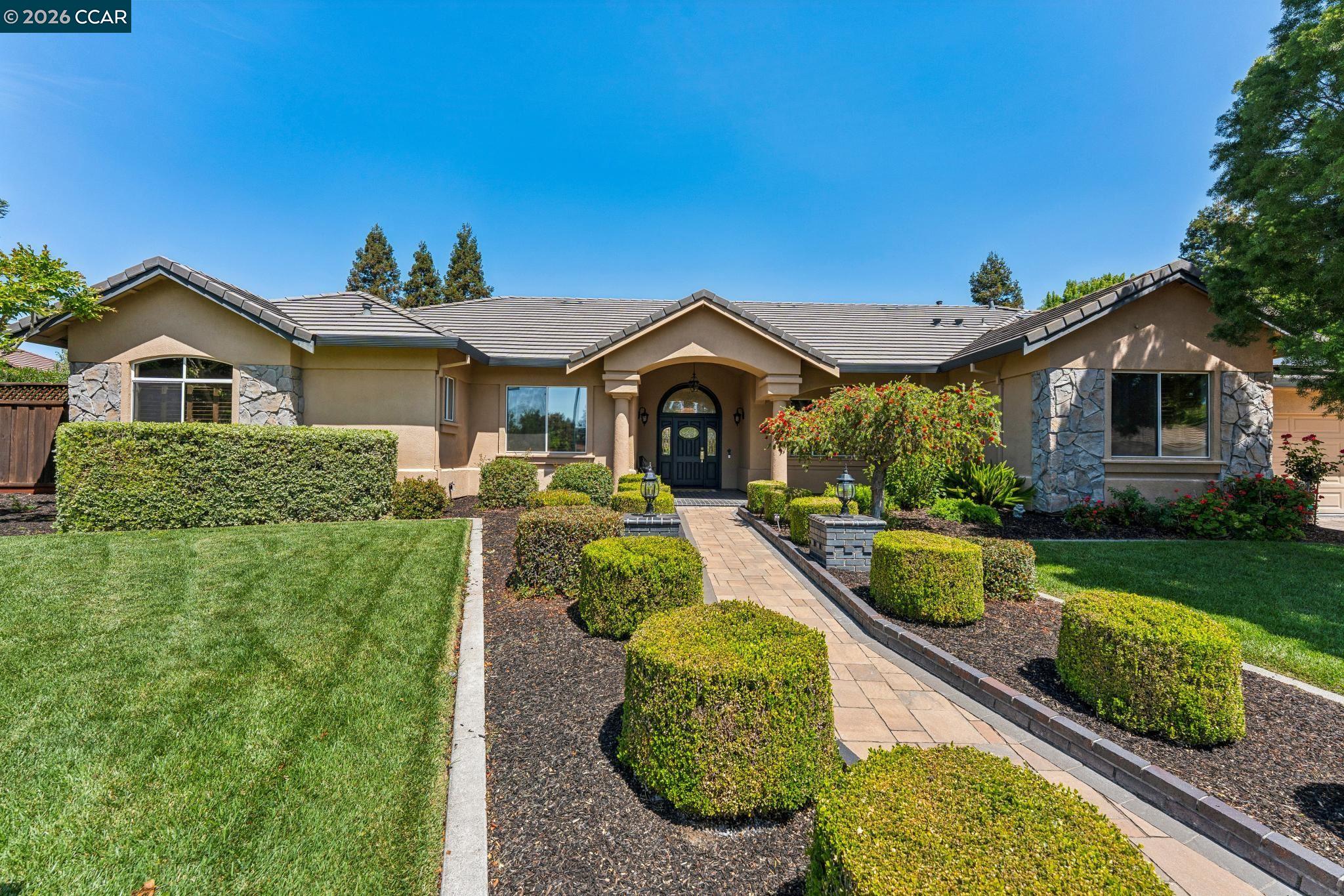 1869 Renee Way