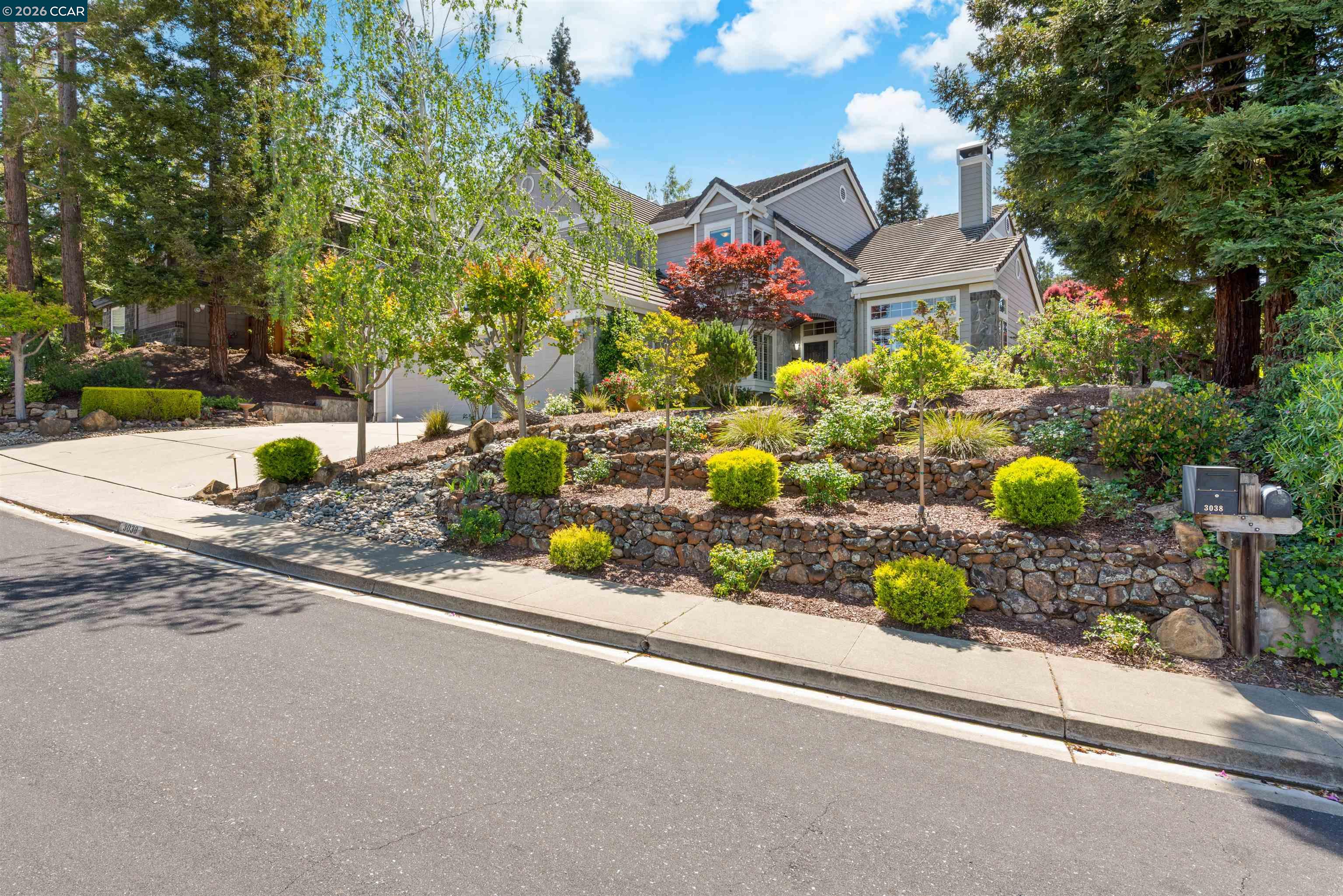 3038 Miwok Way