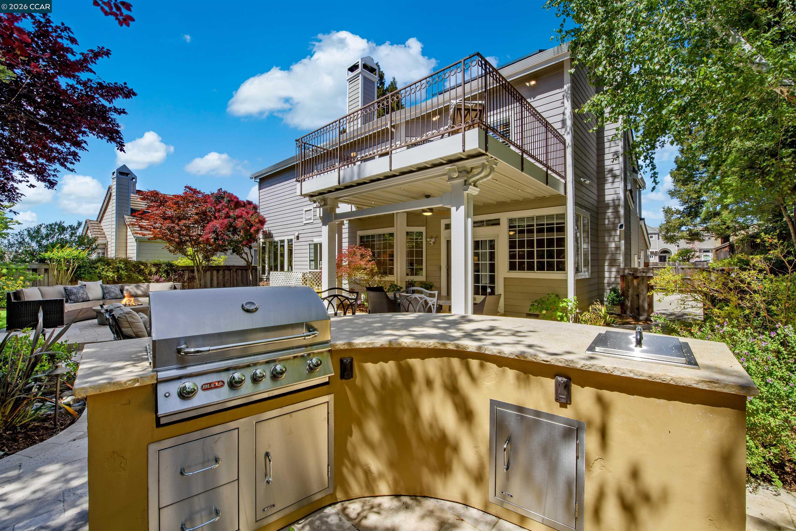 3038 Miwok Way