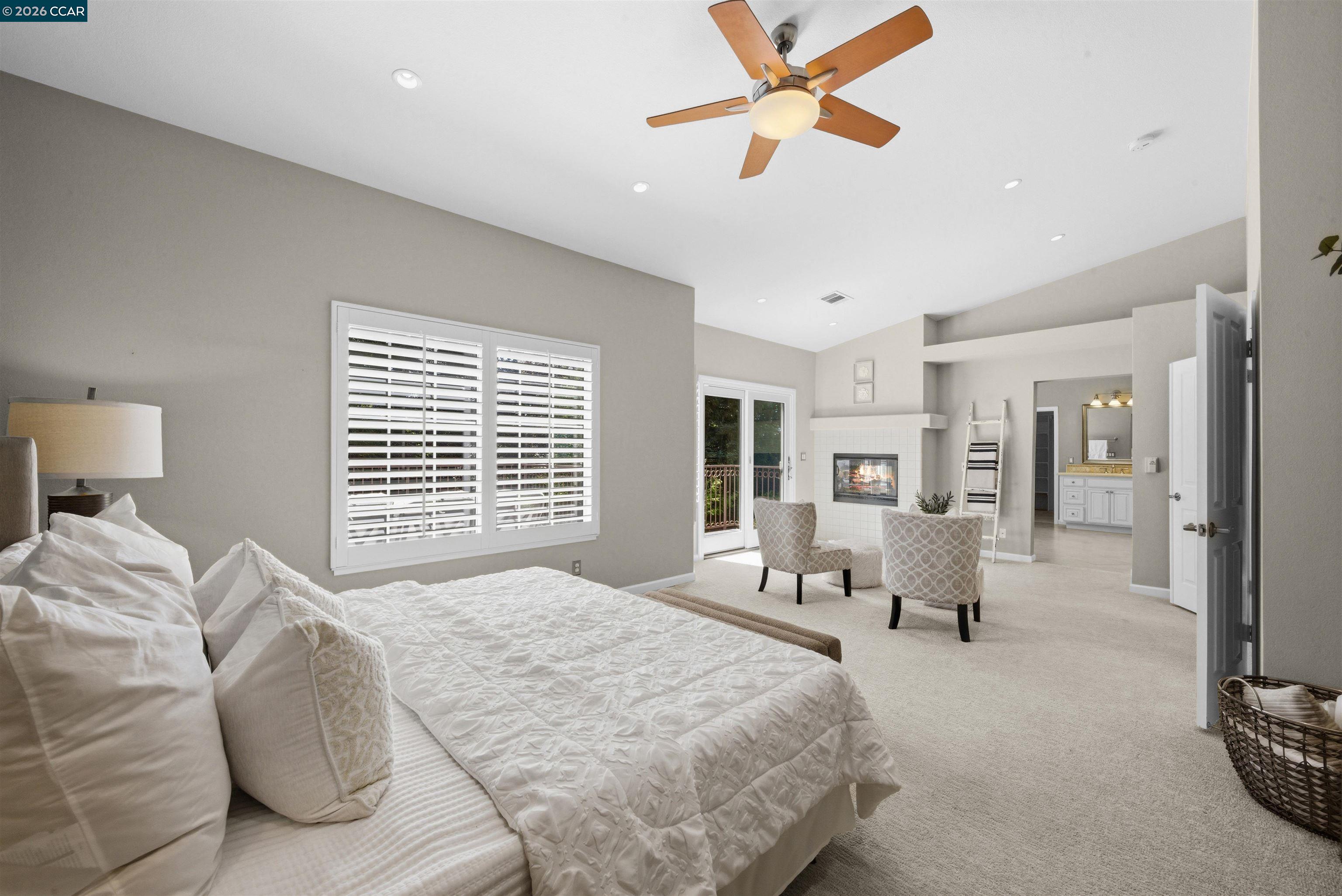 3038 Miwok Way