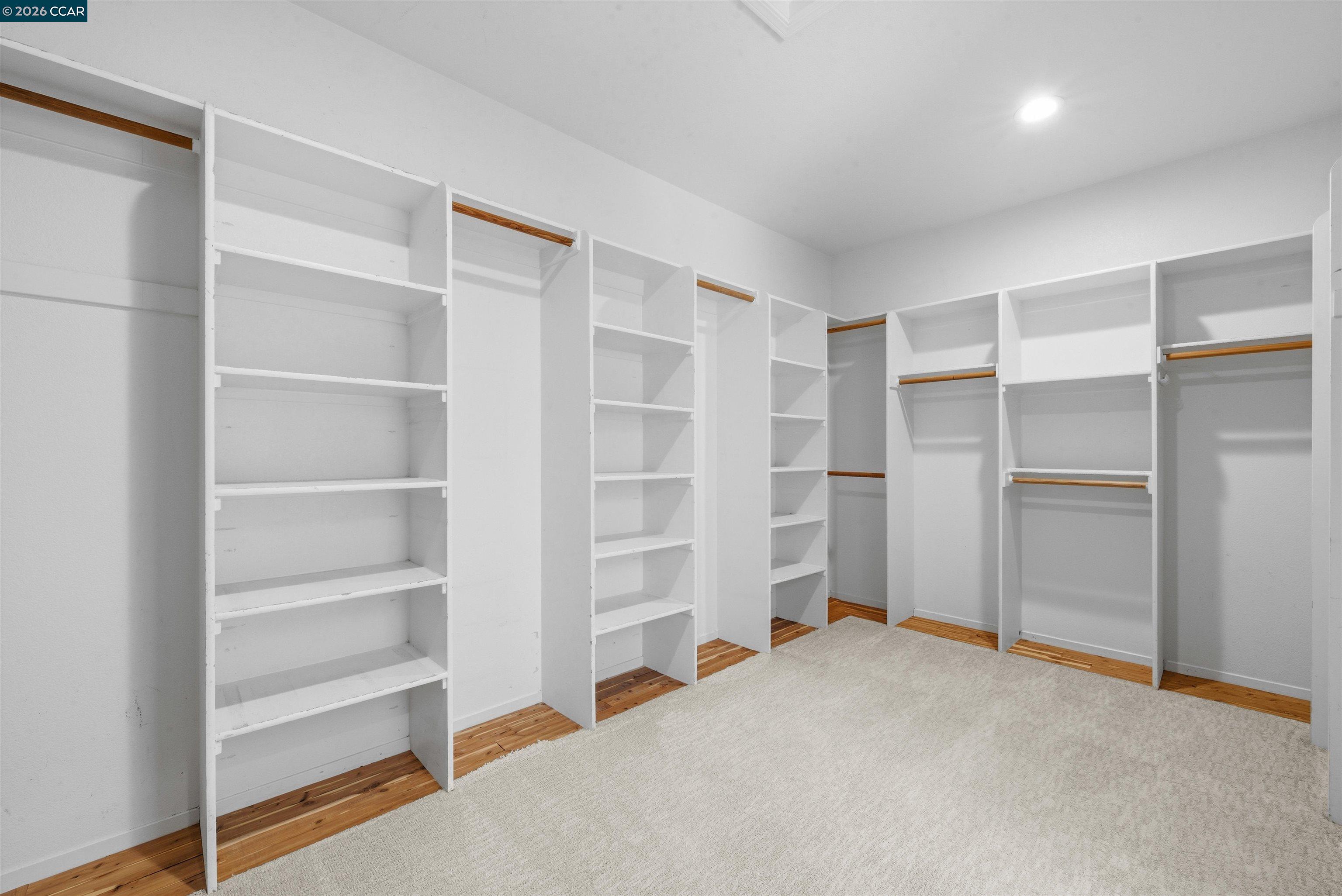 3038 Miwok Way