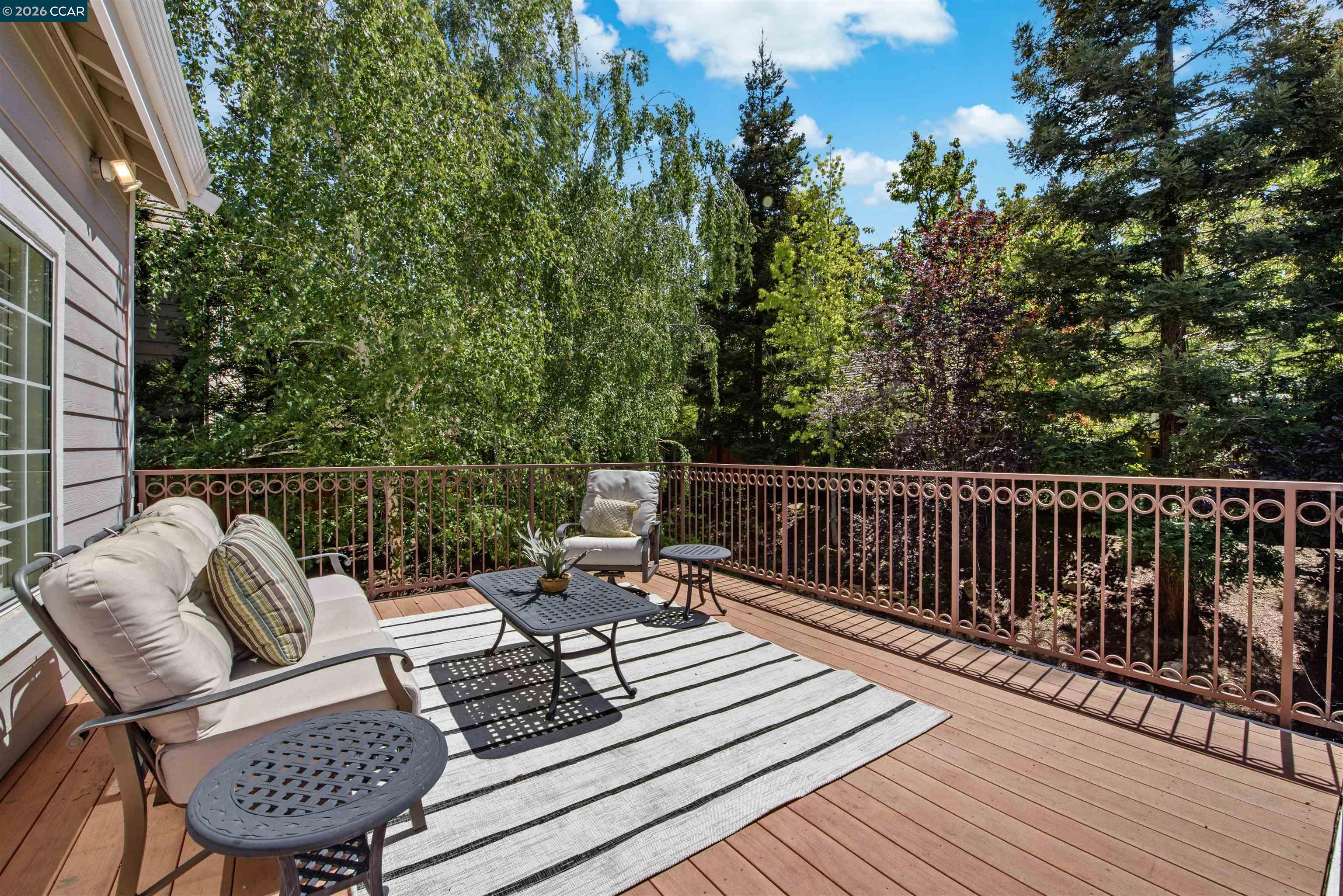 3038 Miwok Way