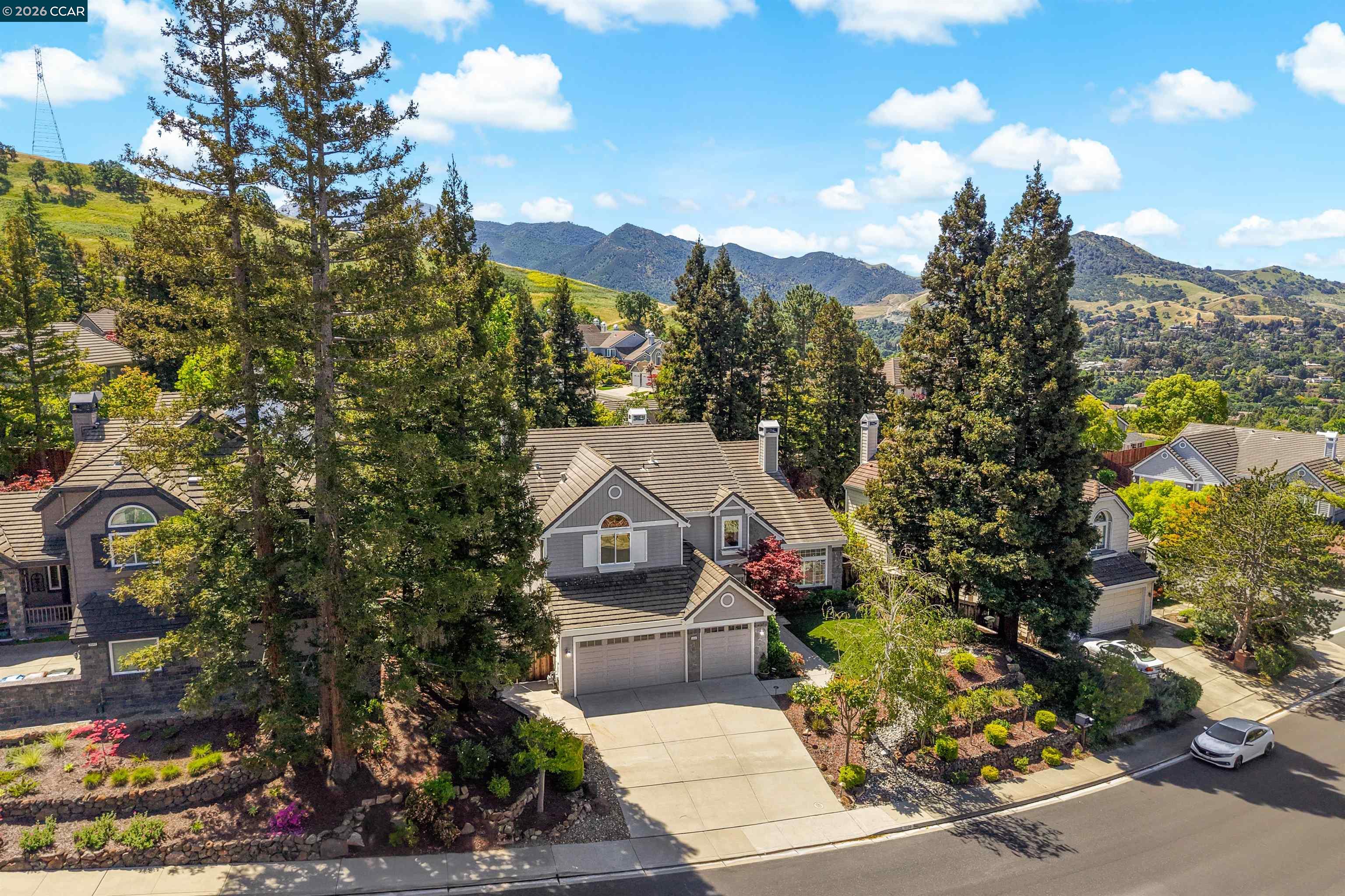 3038 Miwok Way