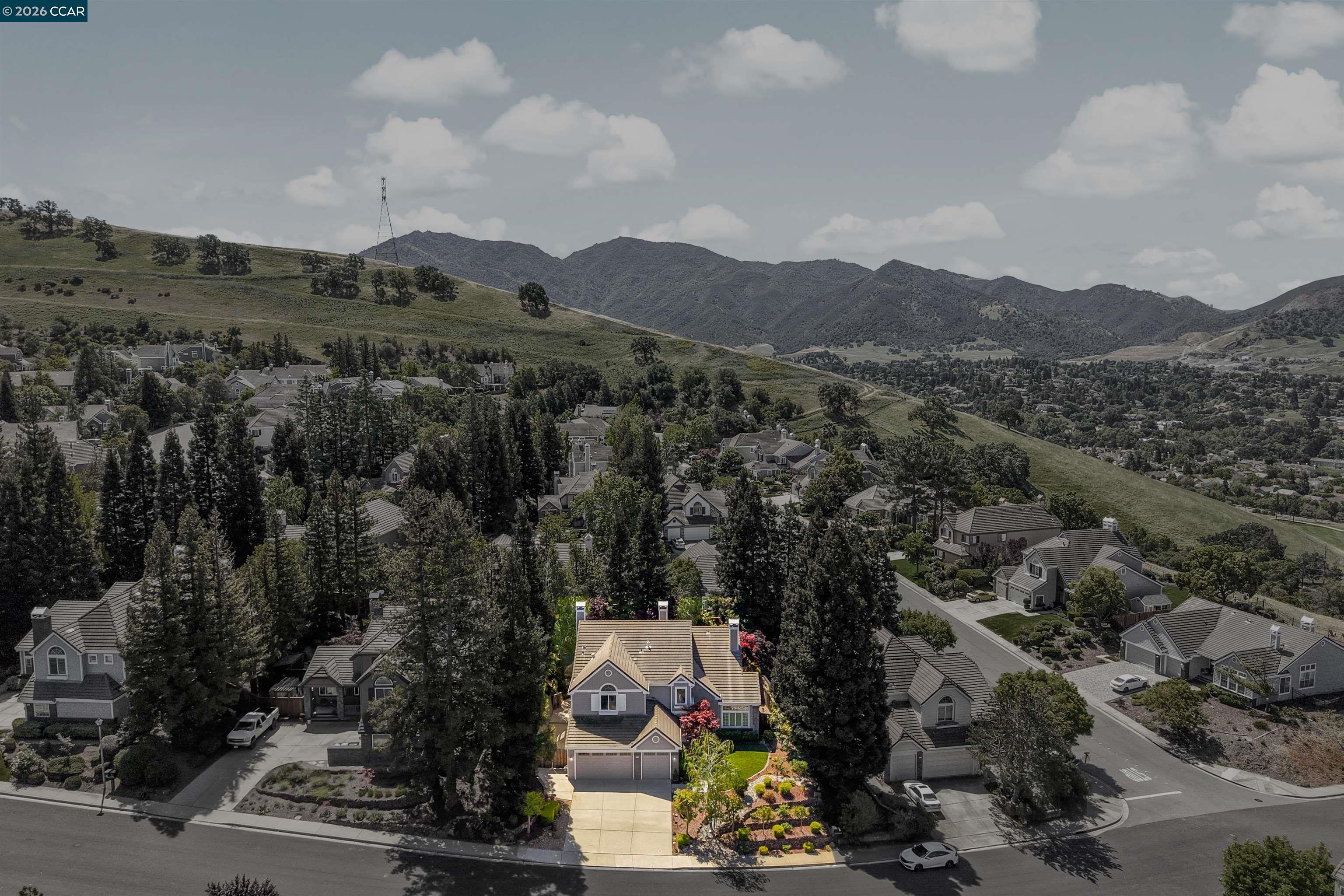 3038 Miwok Way