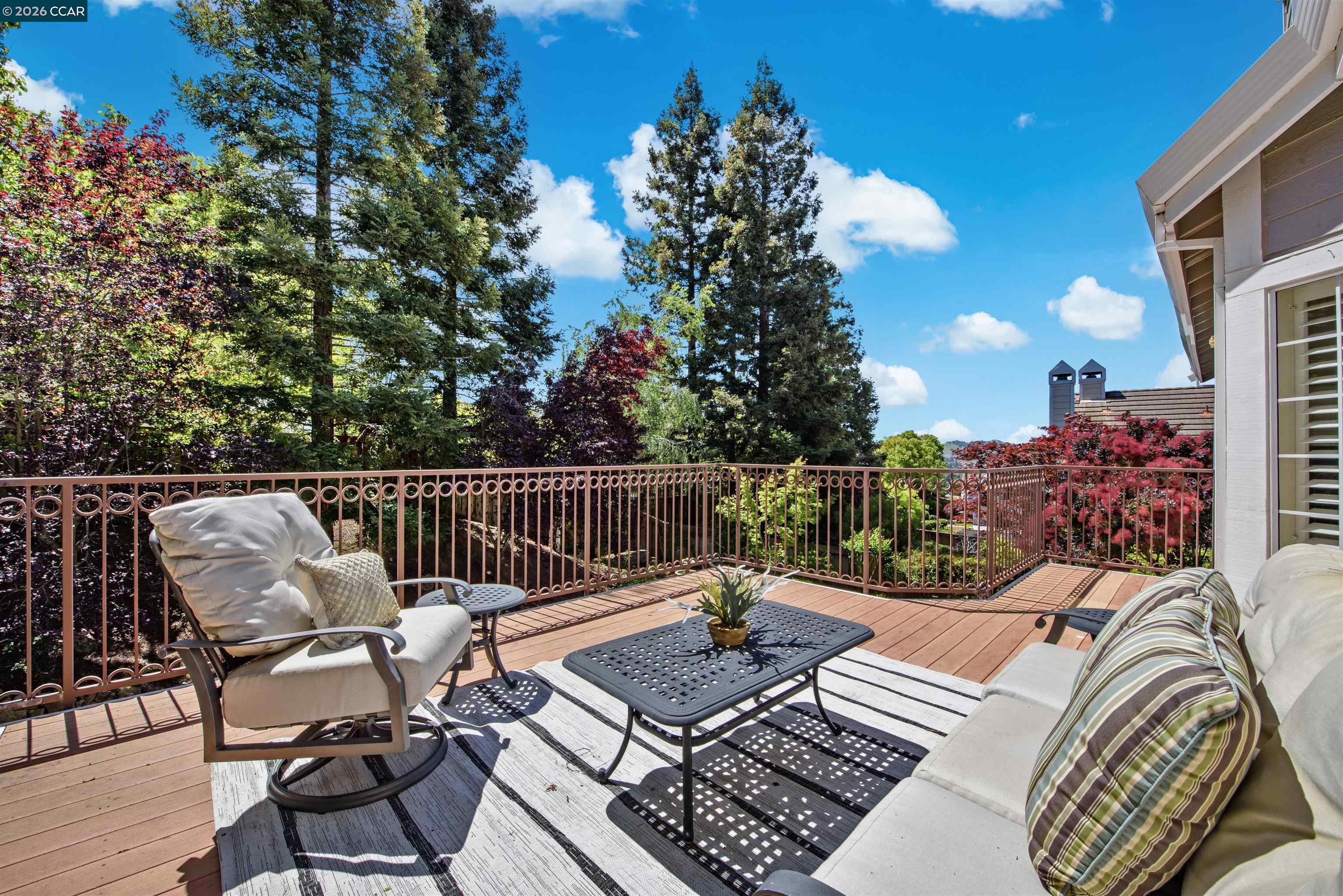 3038 Miwok Way