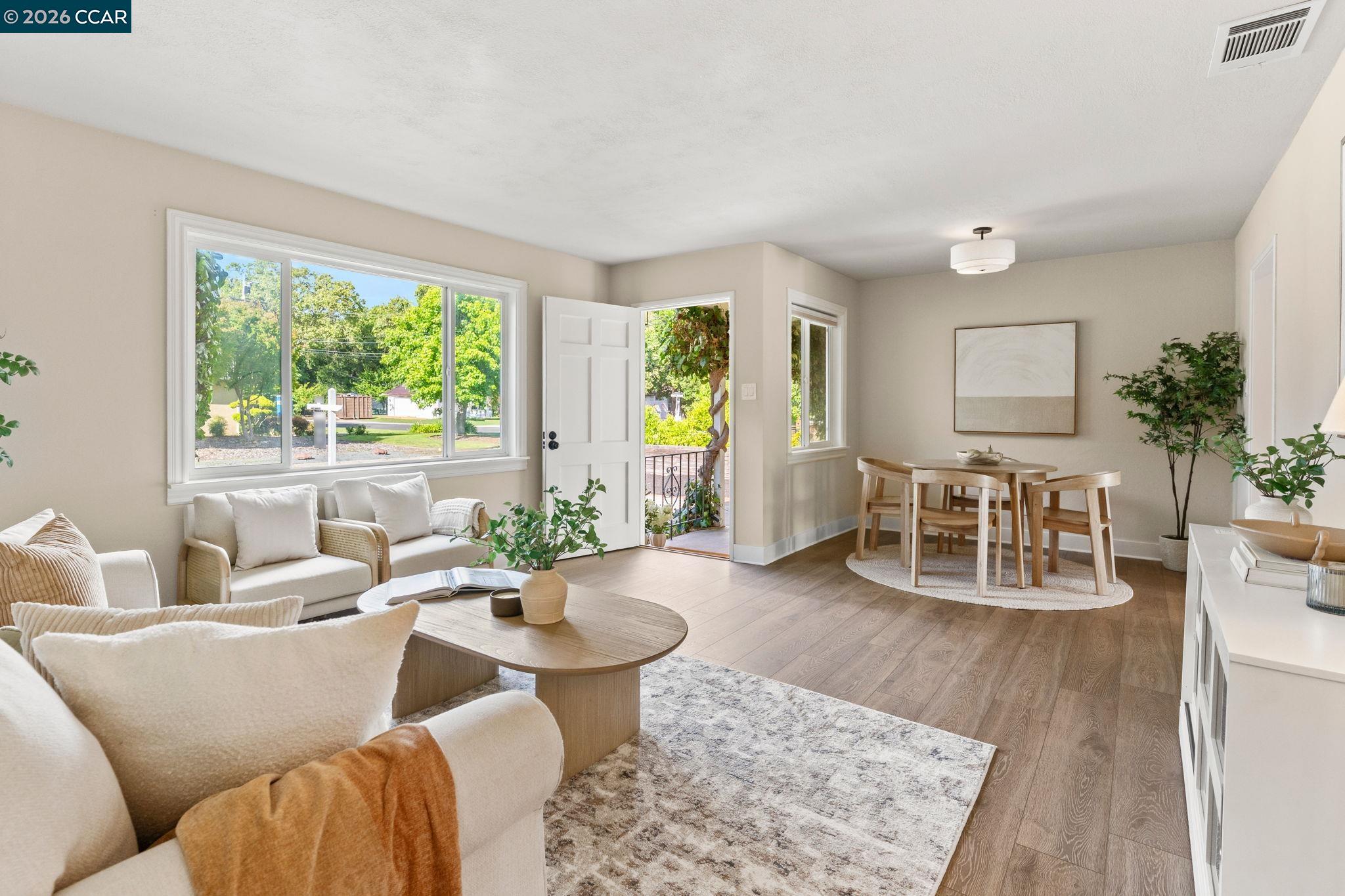 934 Juanita Drive