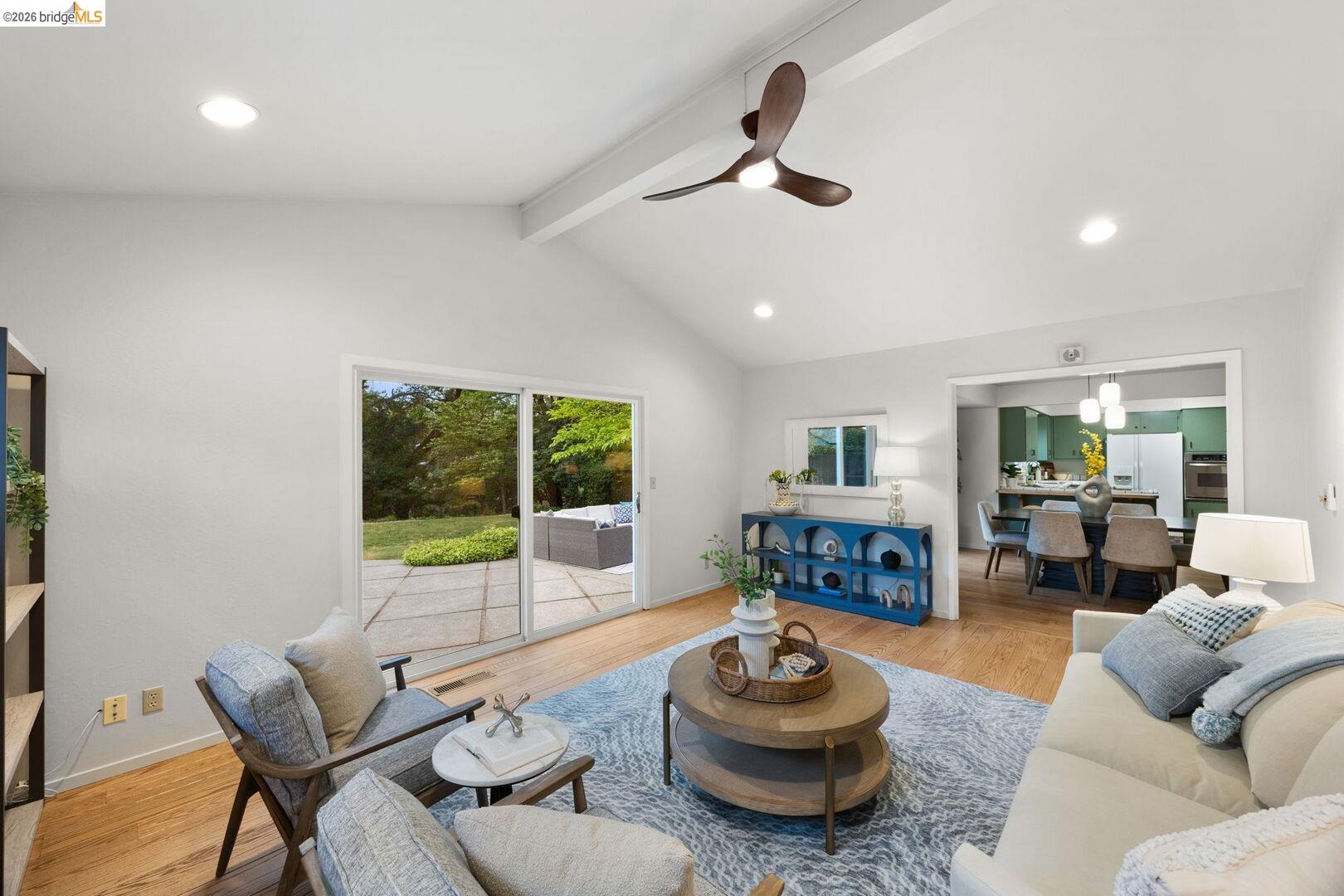 105 Linda LN