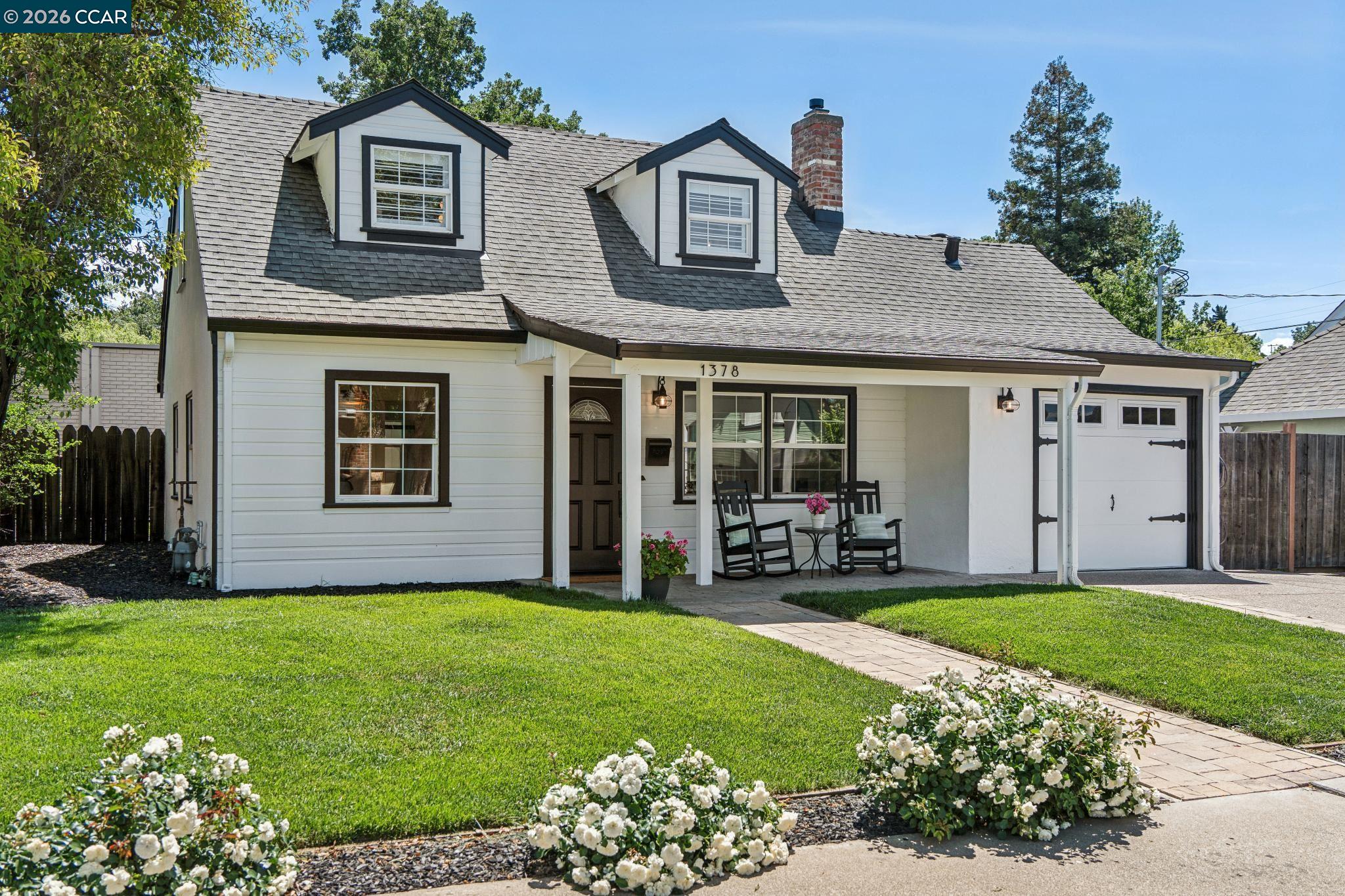 1378 Canterbury Dr