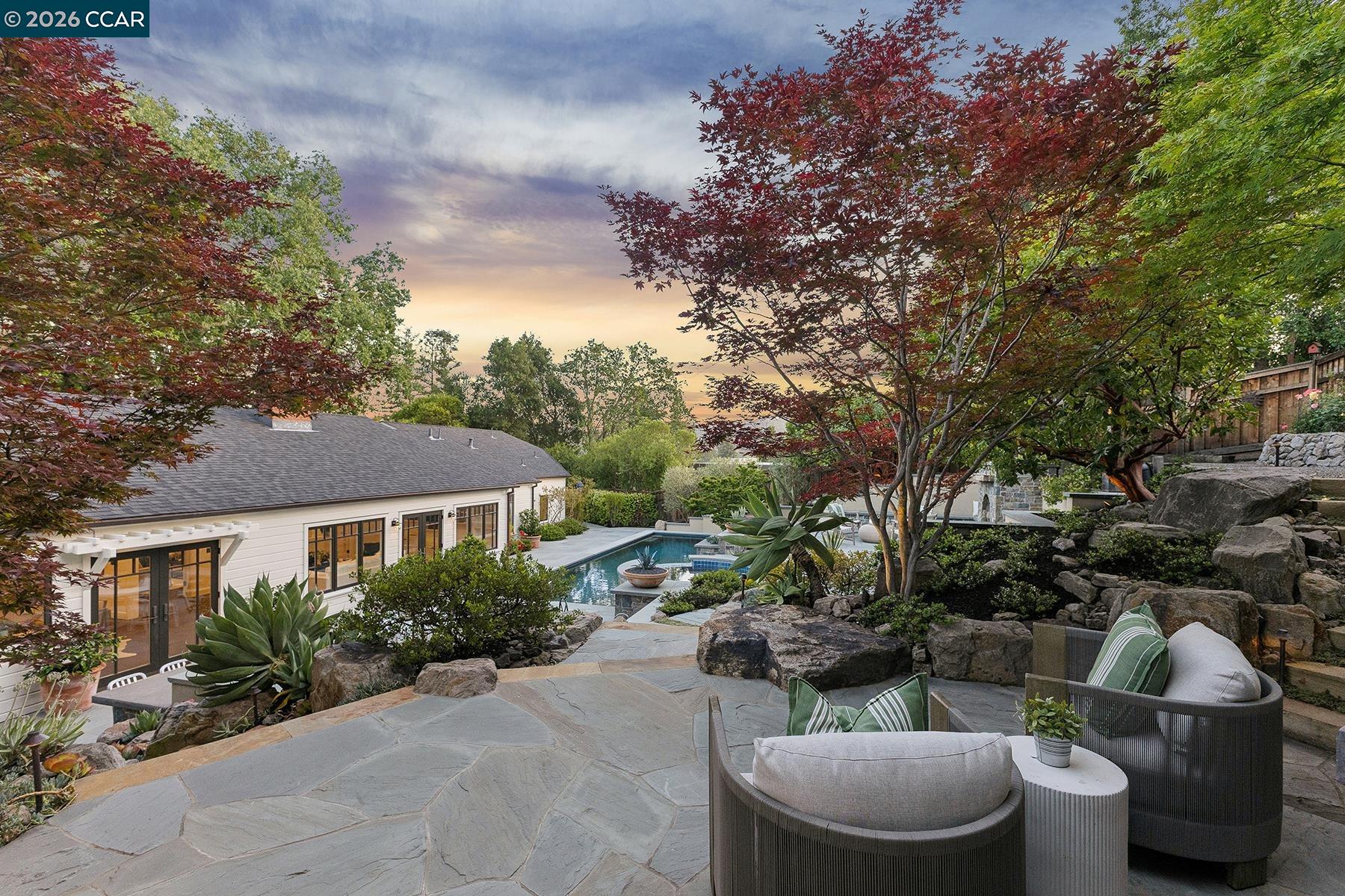 1089 Rahara Dr