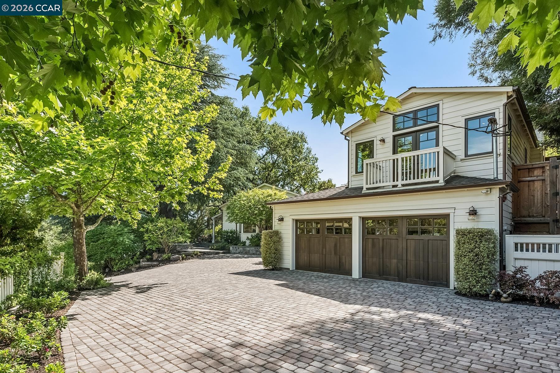 1089 Rahara Dr