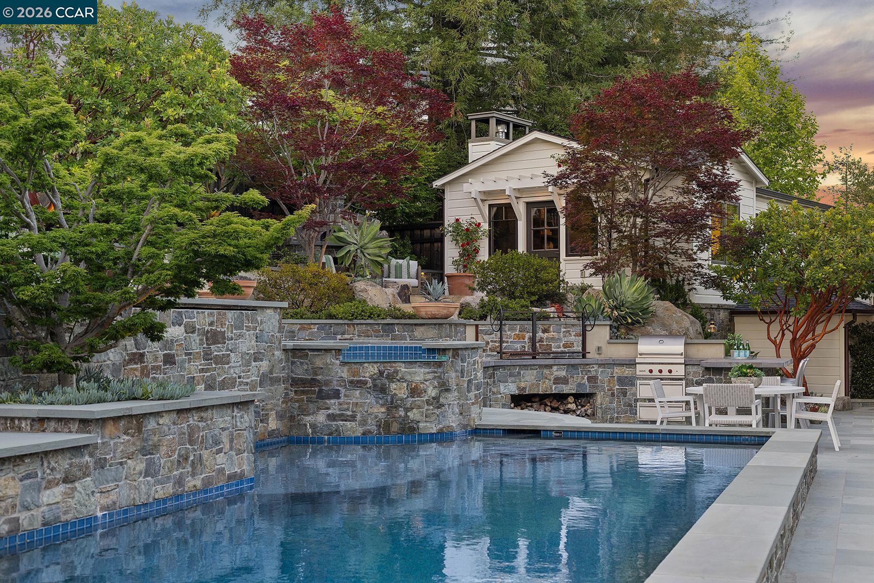 1089 Rahara Dr