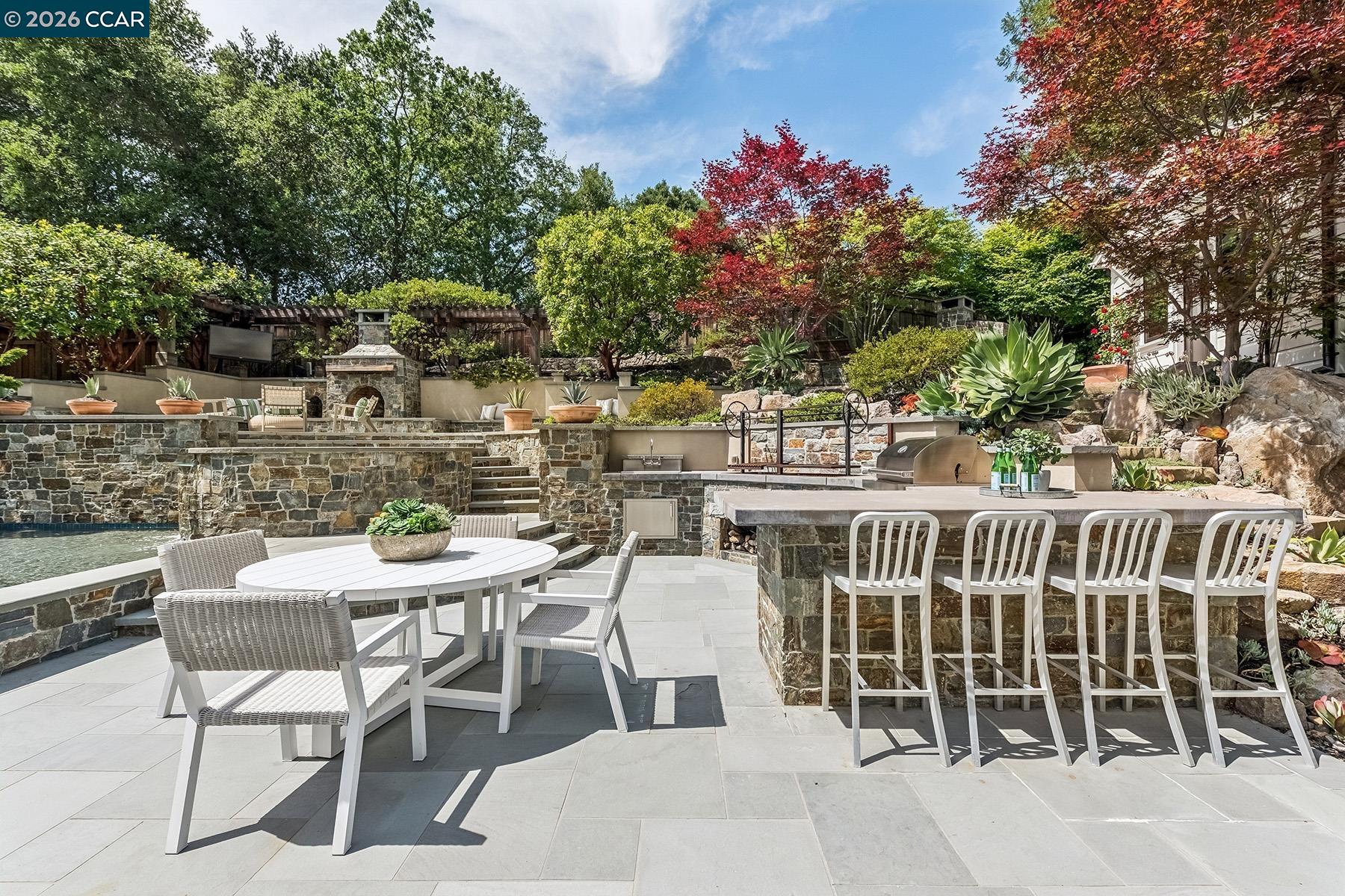 1089 Rahara Dr