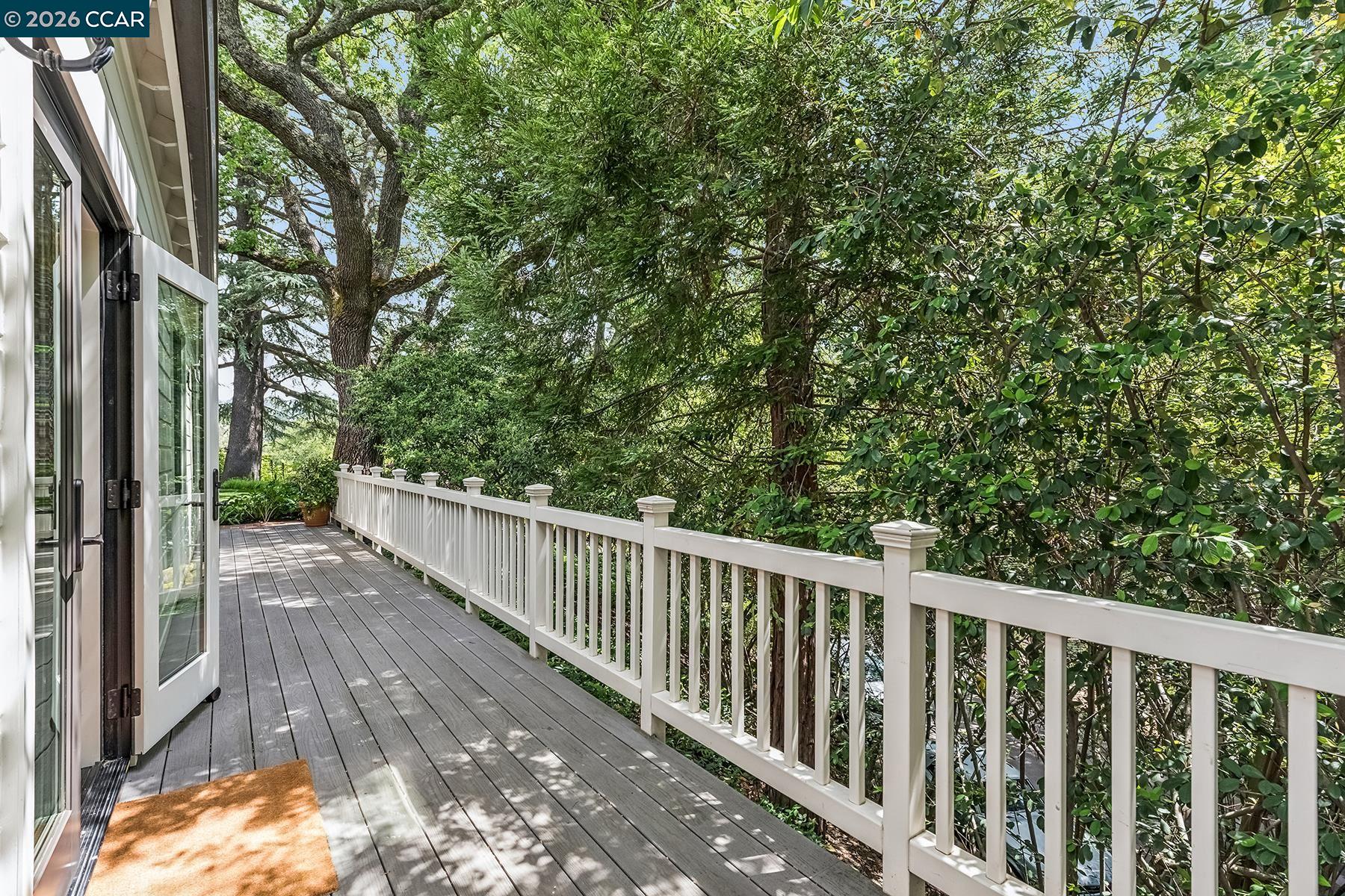1089 Rahara Dr