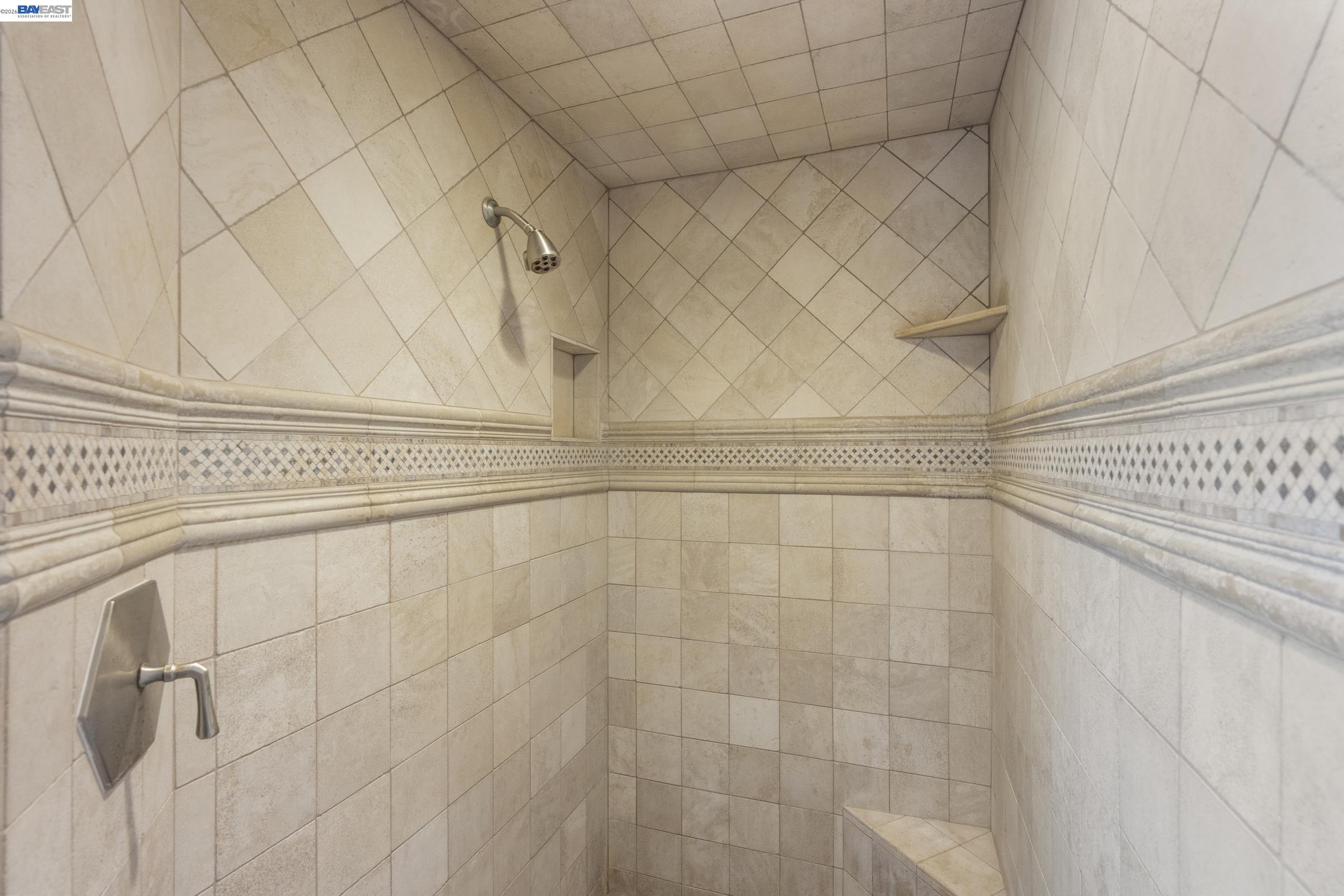 1816 Piedras Cir