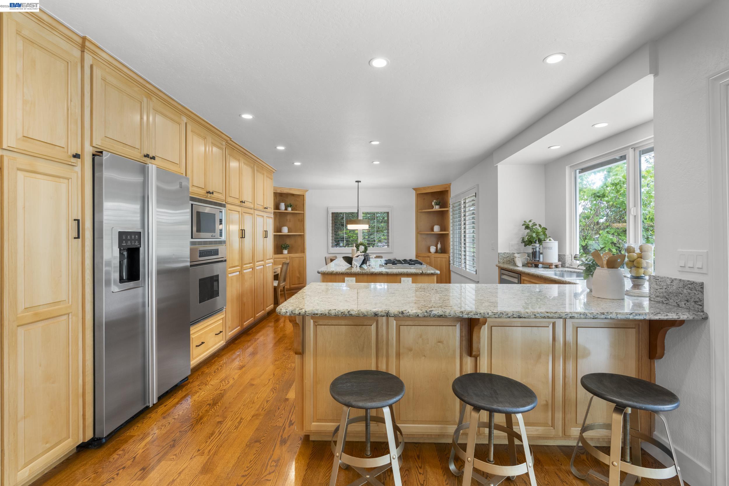 1816 Piedras Cir